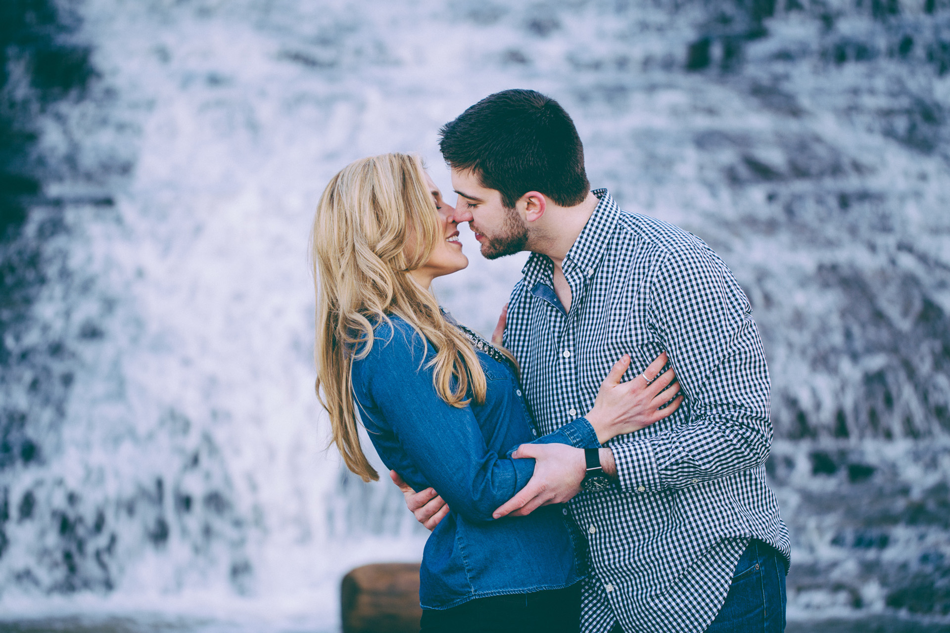 Winter Engagement Session in Bay Village - Too Much Awesomeness - Cleveland Wedding Photographer 16.jpg