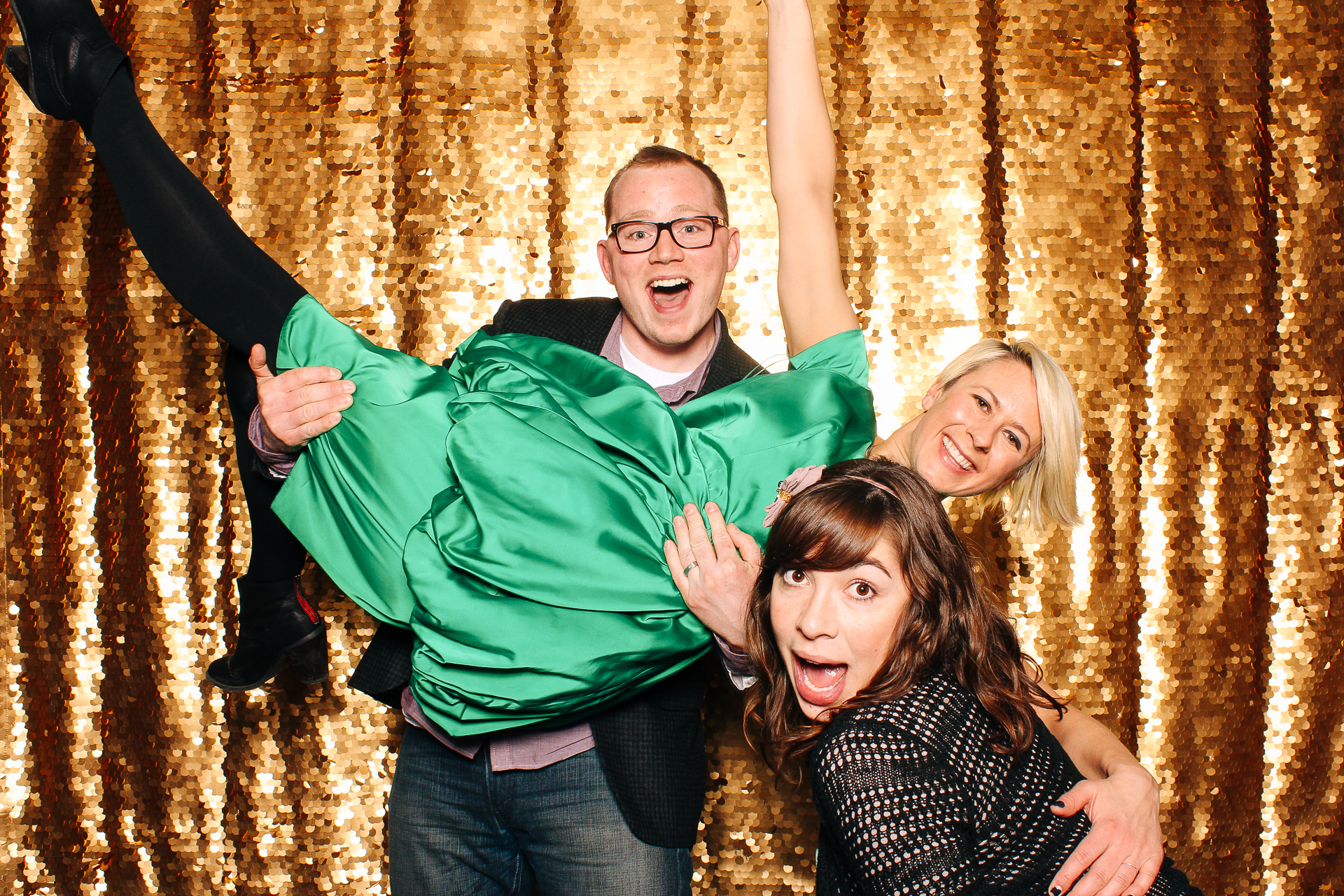 00415-Open Air Photobooth in Cleveland - Too Much Awesomeness.jpg