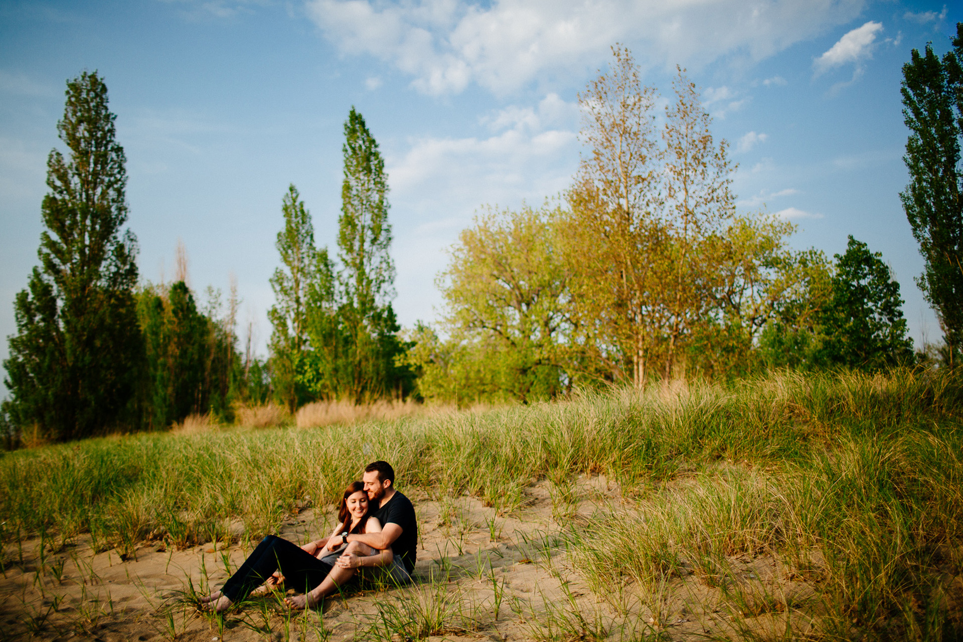 Mentor Headlands Beach Engagement Photographer 12.jpg