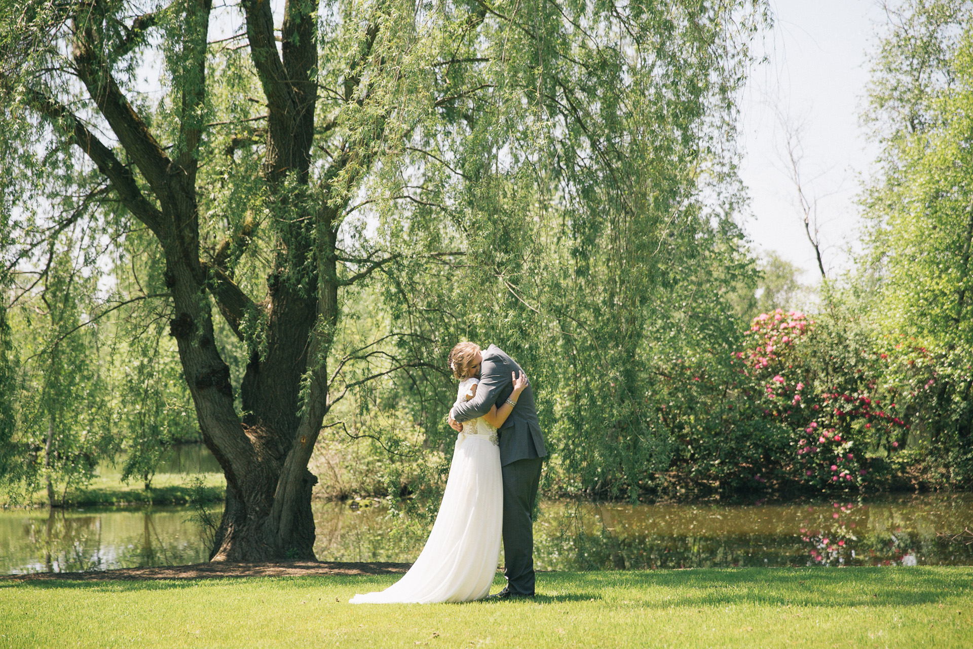 Succop Conservancy Pittsburgh Wedding Photographer Outside Summer Wedding 24.jpg