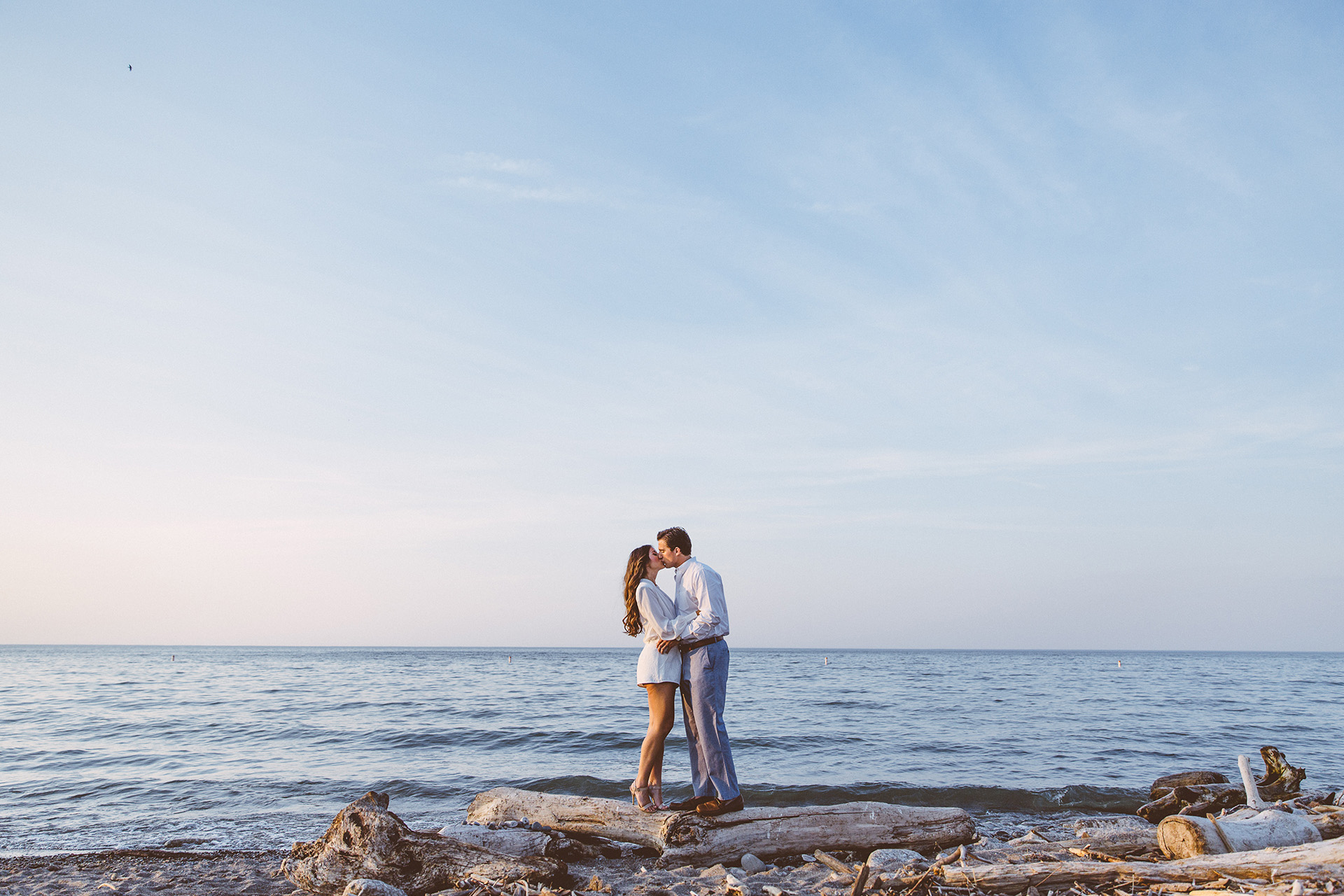 Beach Engagement Photos Cleveland Wedding Photographer 14.jpg