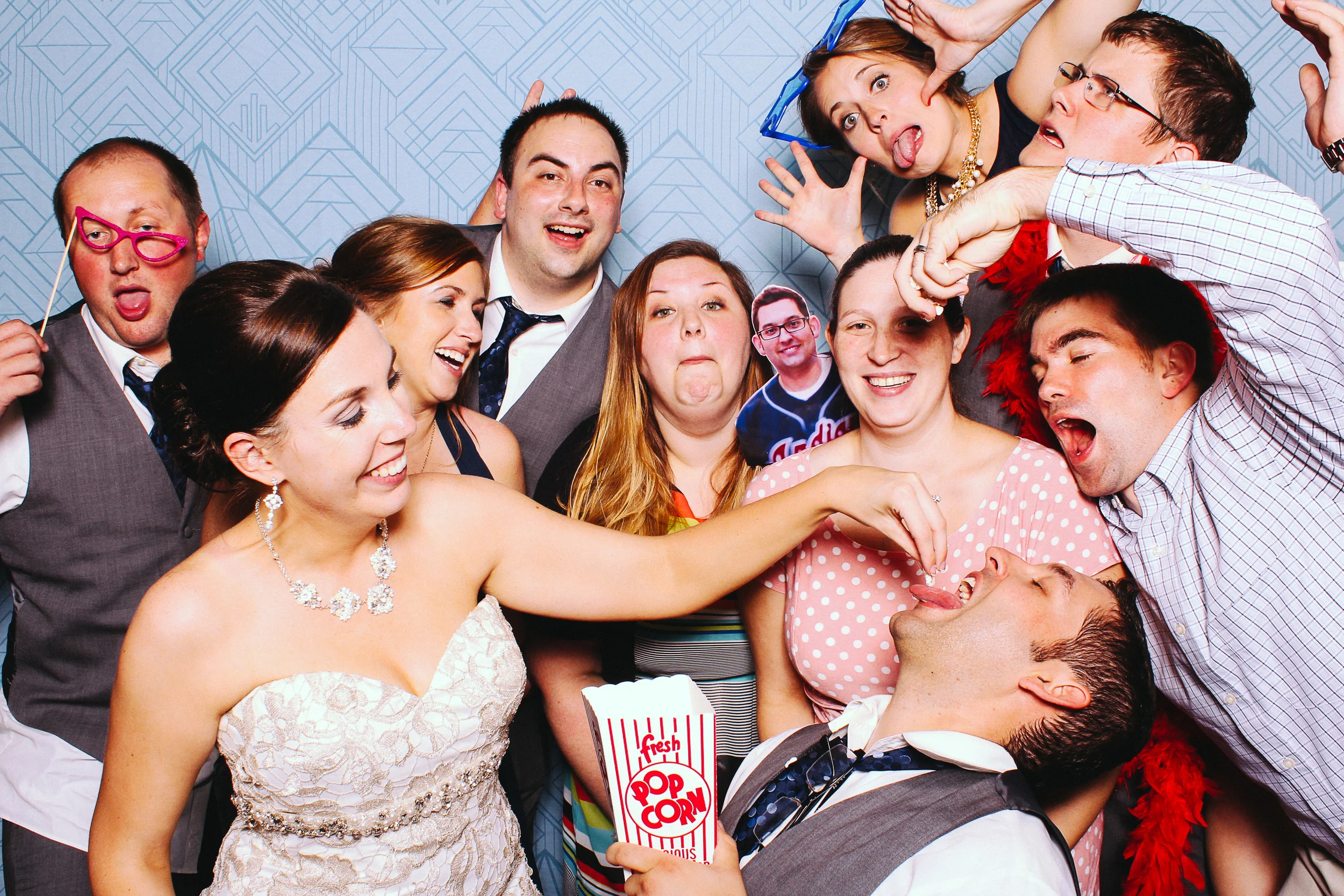 Leslie + Max // photobooth at the betram inn 