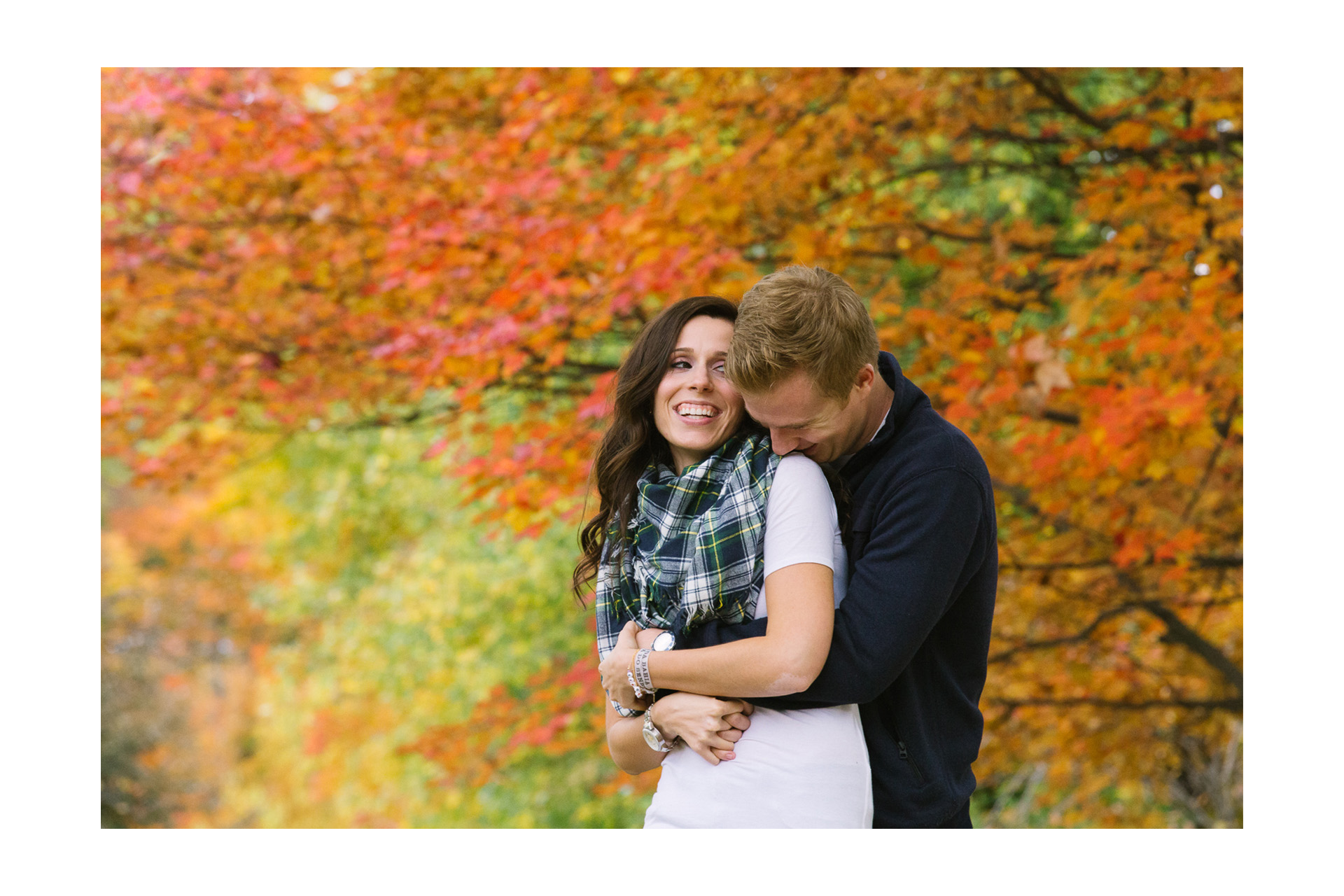 Fall Engagement Session at the Lake in Cleveland 06.jpg