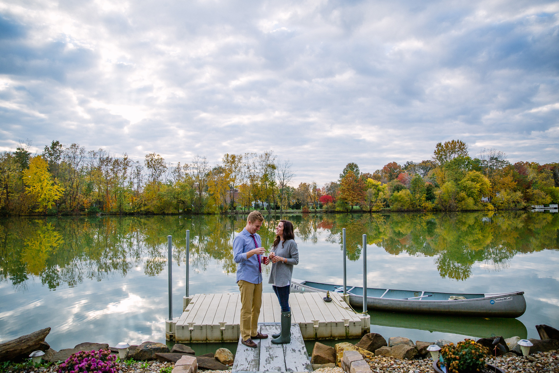 Fall Engagement Session at the Lake in Cleveland 07.jpg