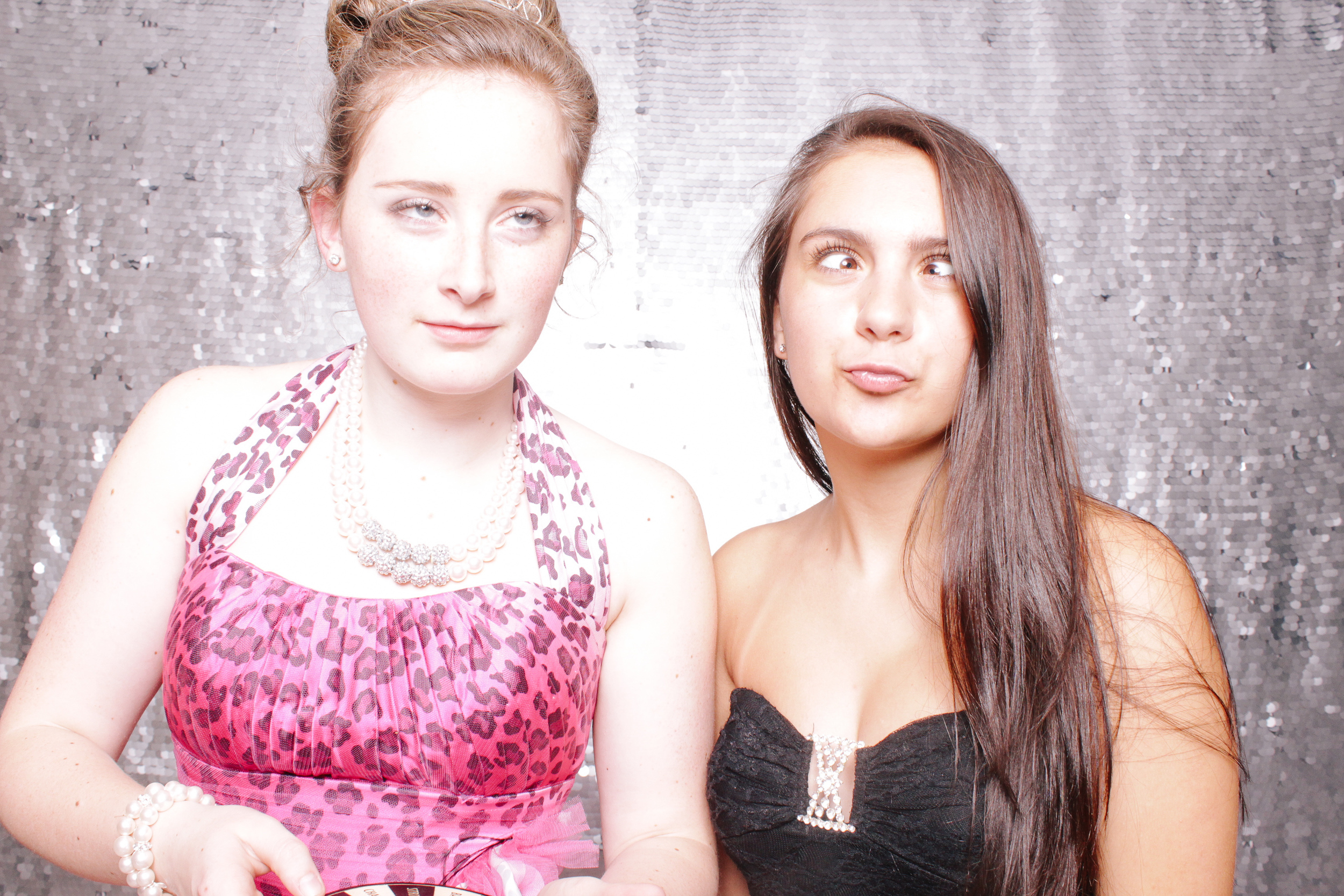 00110-Megs Sweet 16 Birthday Photo Booth in Cleveland-20150418.jpg