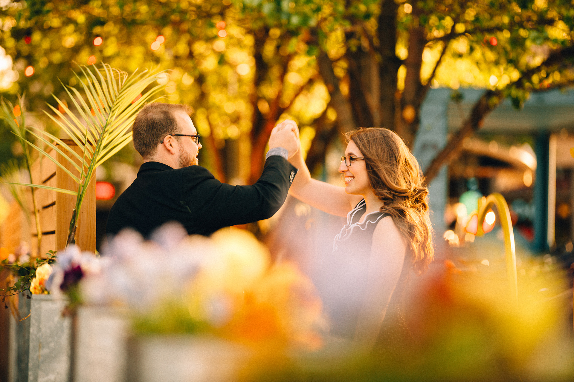 Cleveland Ohio City Engagement Photos 07.jpg