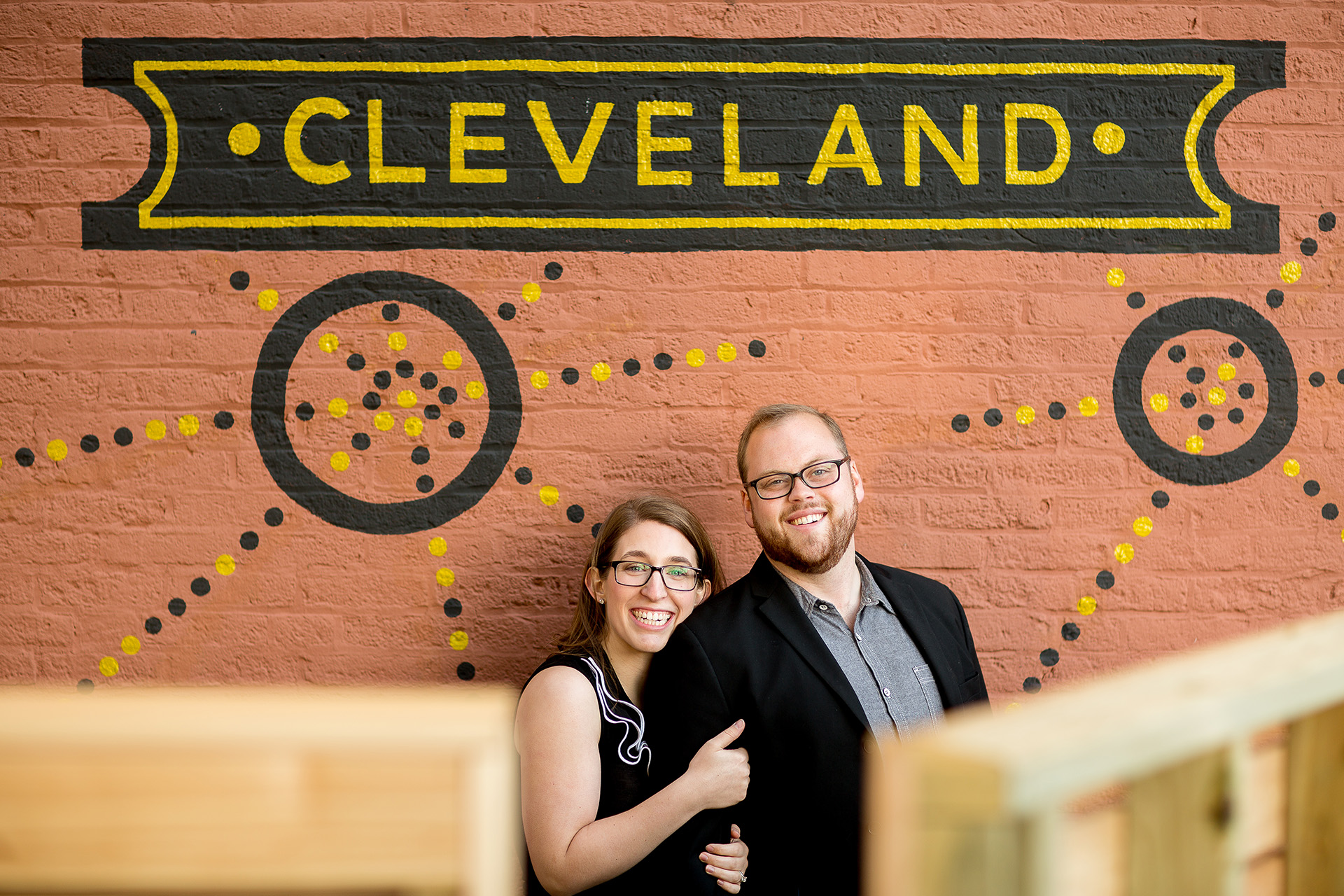 Cleveland Ohio City Engagement Photos 09.jpg