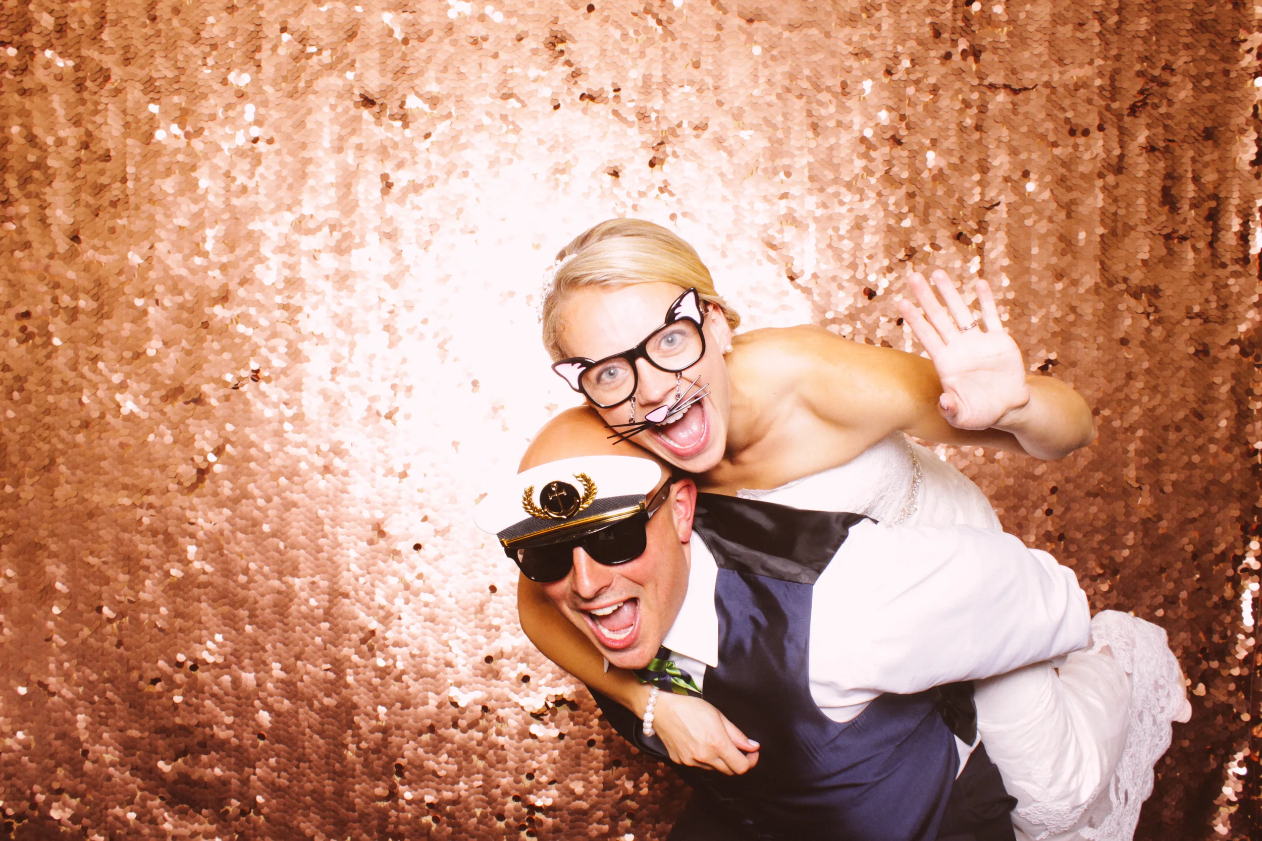Katie + Brett // wedding photobooth at the westwood country club