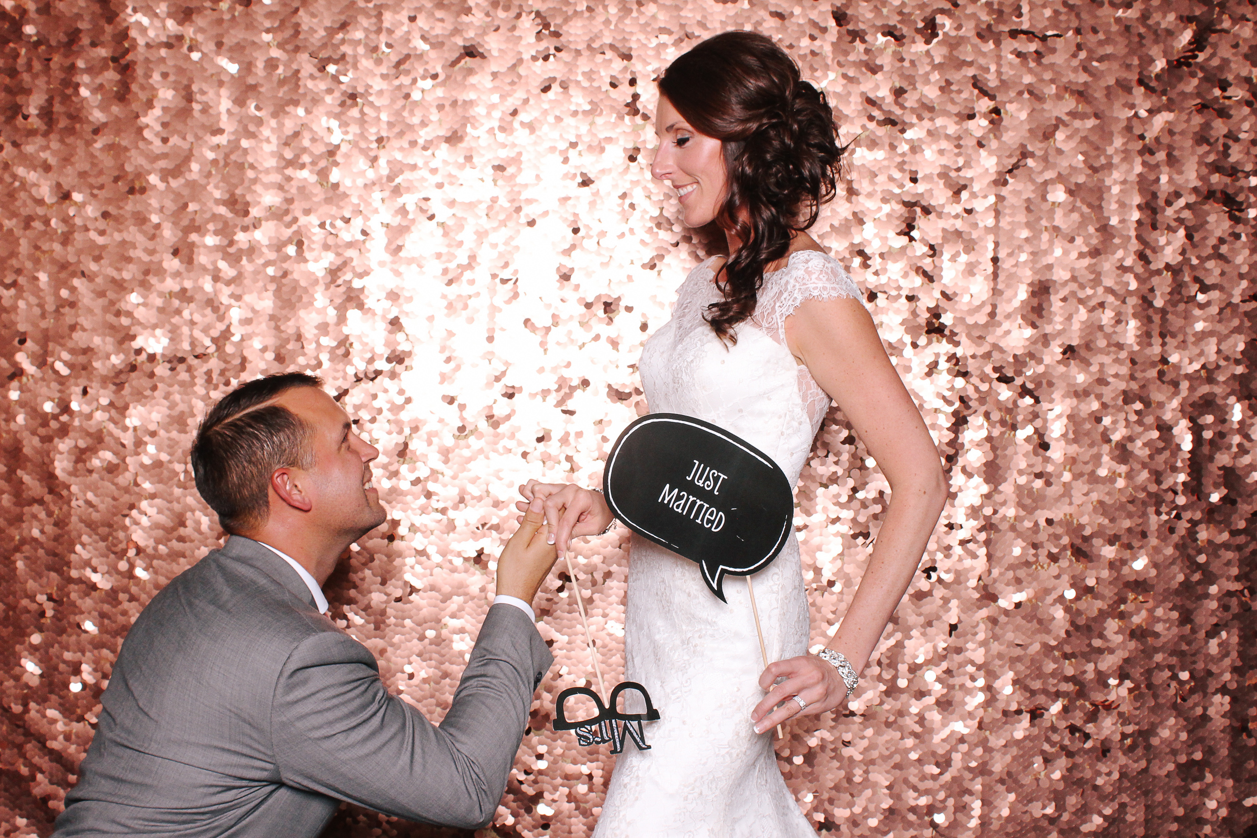 00002-Cleveland Wedding Photo Booth Open Air at Windows on the River-20150926.jpg