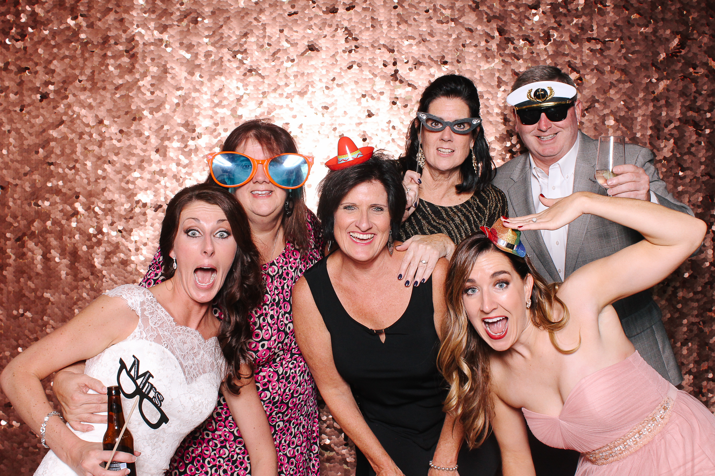 00110-Cleveland Wedding Photo Booth Open Air at Windows on the River-20150926.jpg
