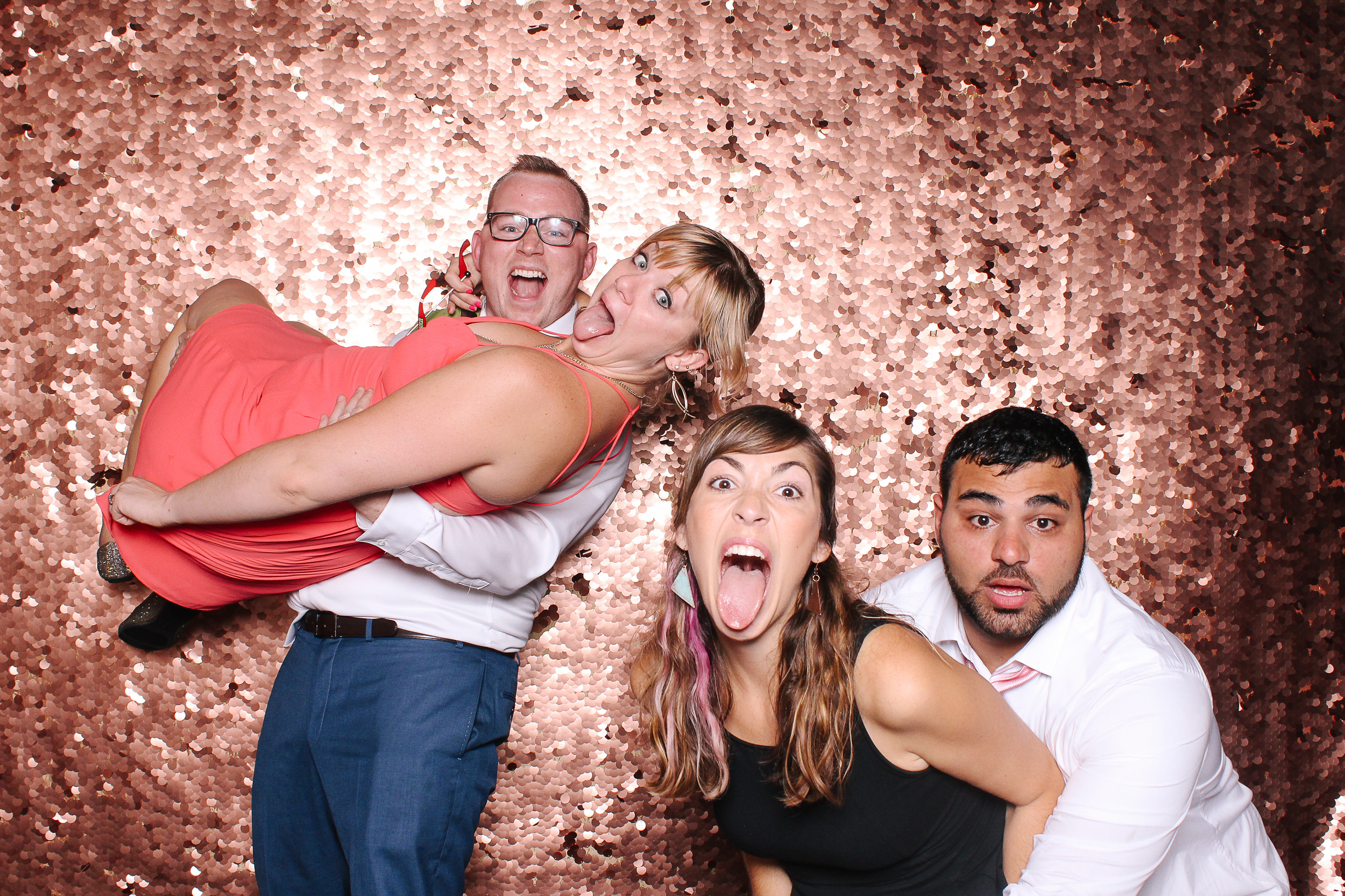 00314-Cleveland Wedding Photo Booth Open Air at Windows on the River-20150926.jpg