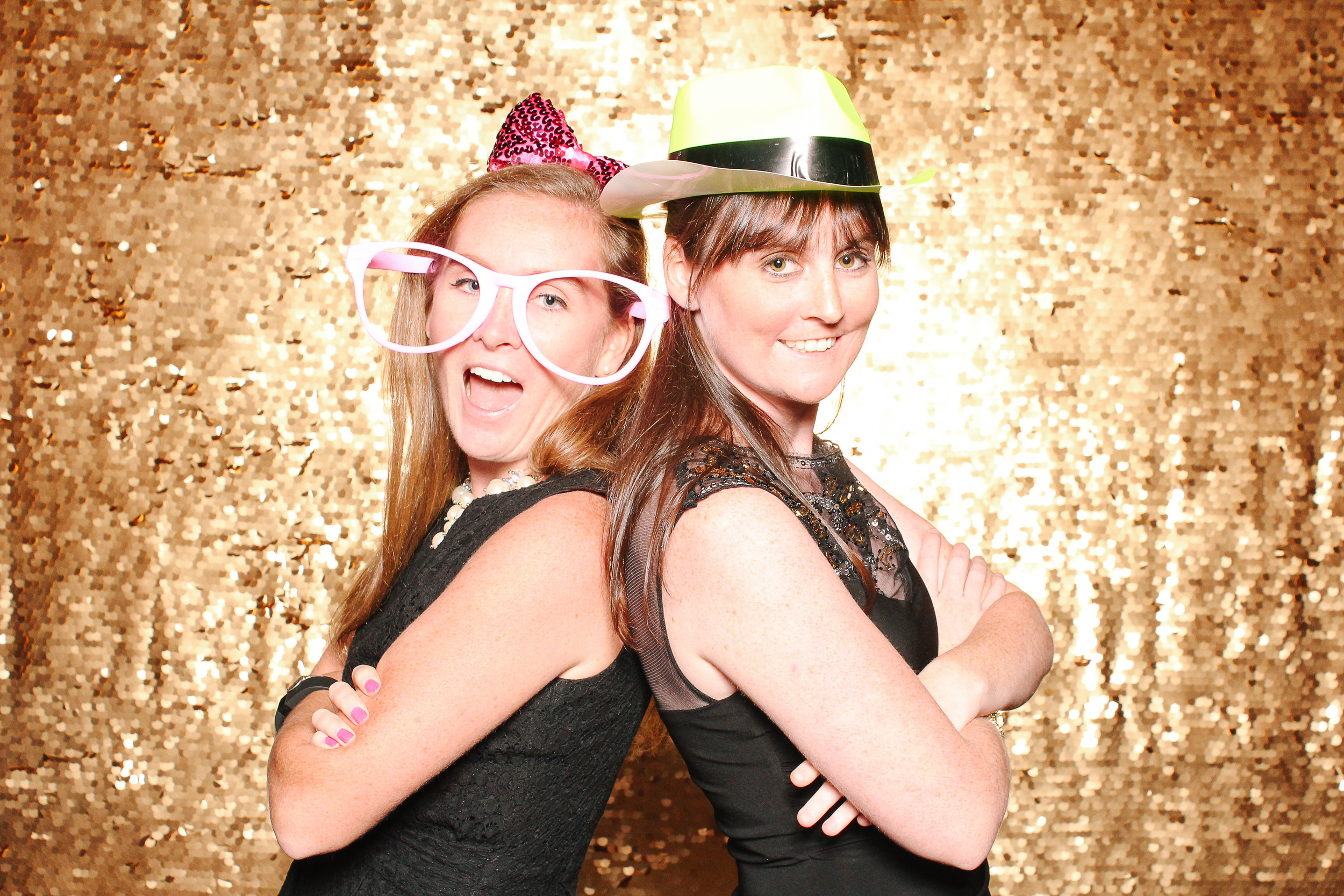 00166-Cleveland Wedding Photo Booth Open Air at Windows on the River-20150926.jpg