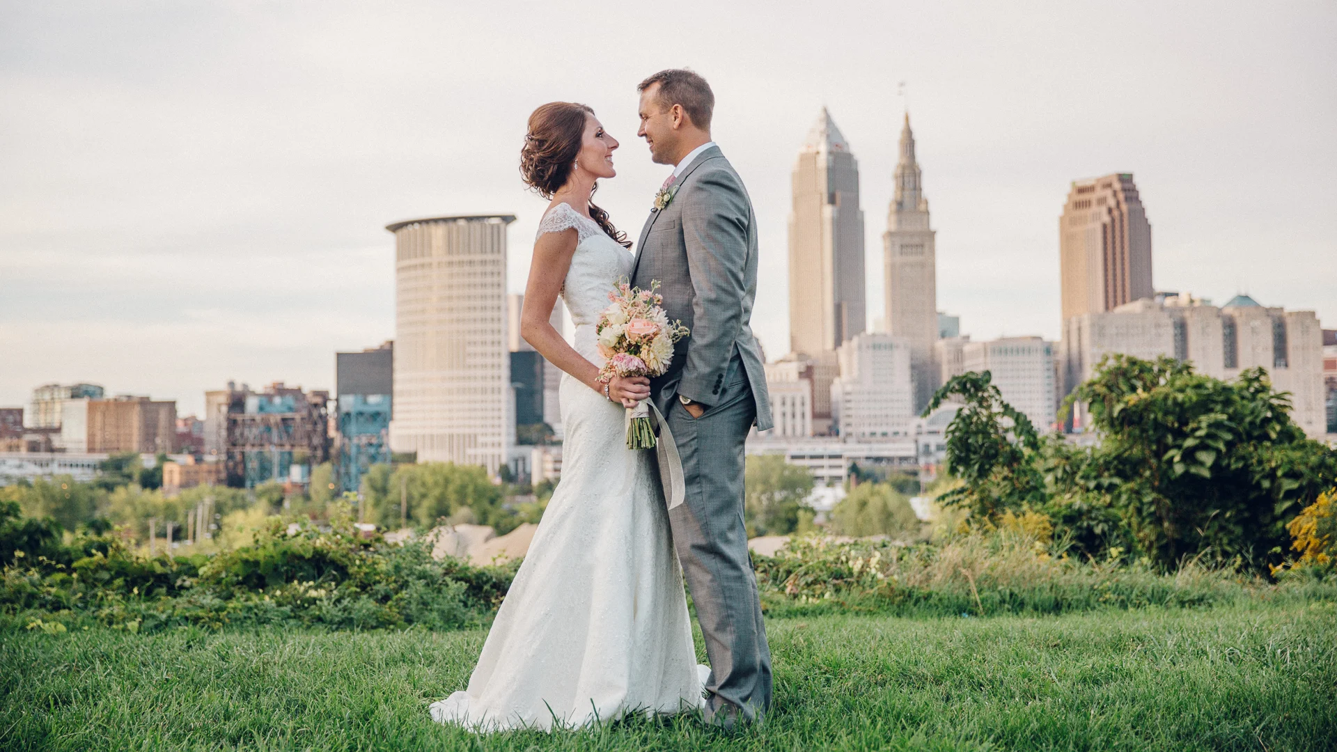 Megan + Josh // a cleveland wedding at windows on the river