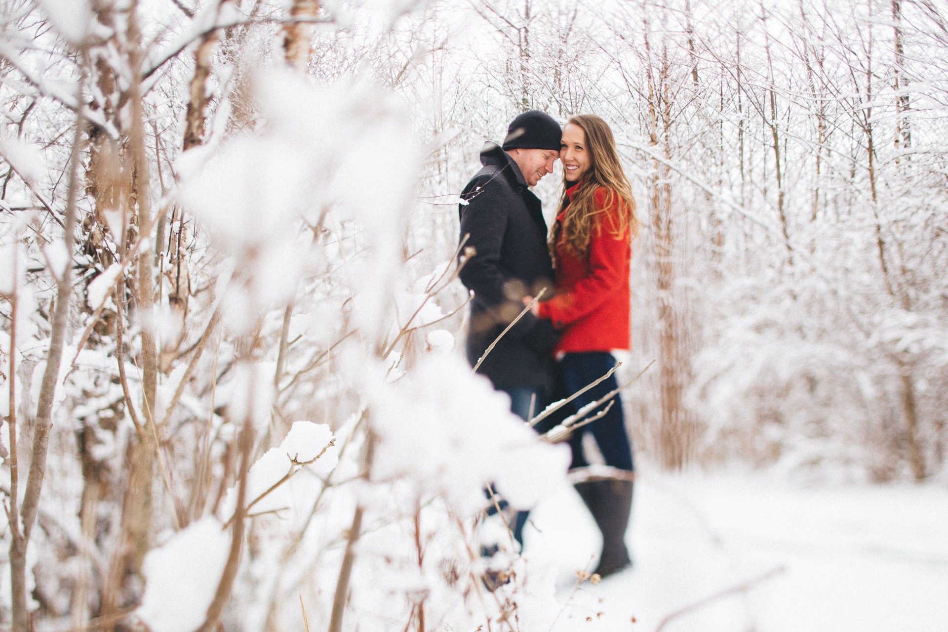 Cleveland Ohio Winter Engagement Photos-3.jpg