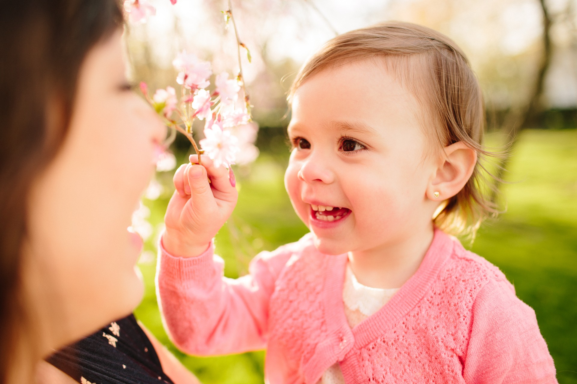 Cleveland Spring Maternity Photos 12.jpg