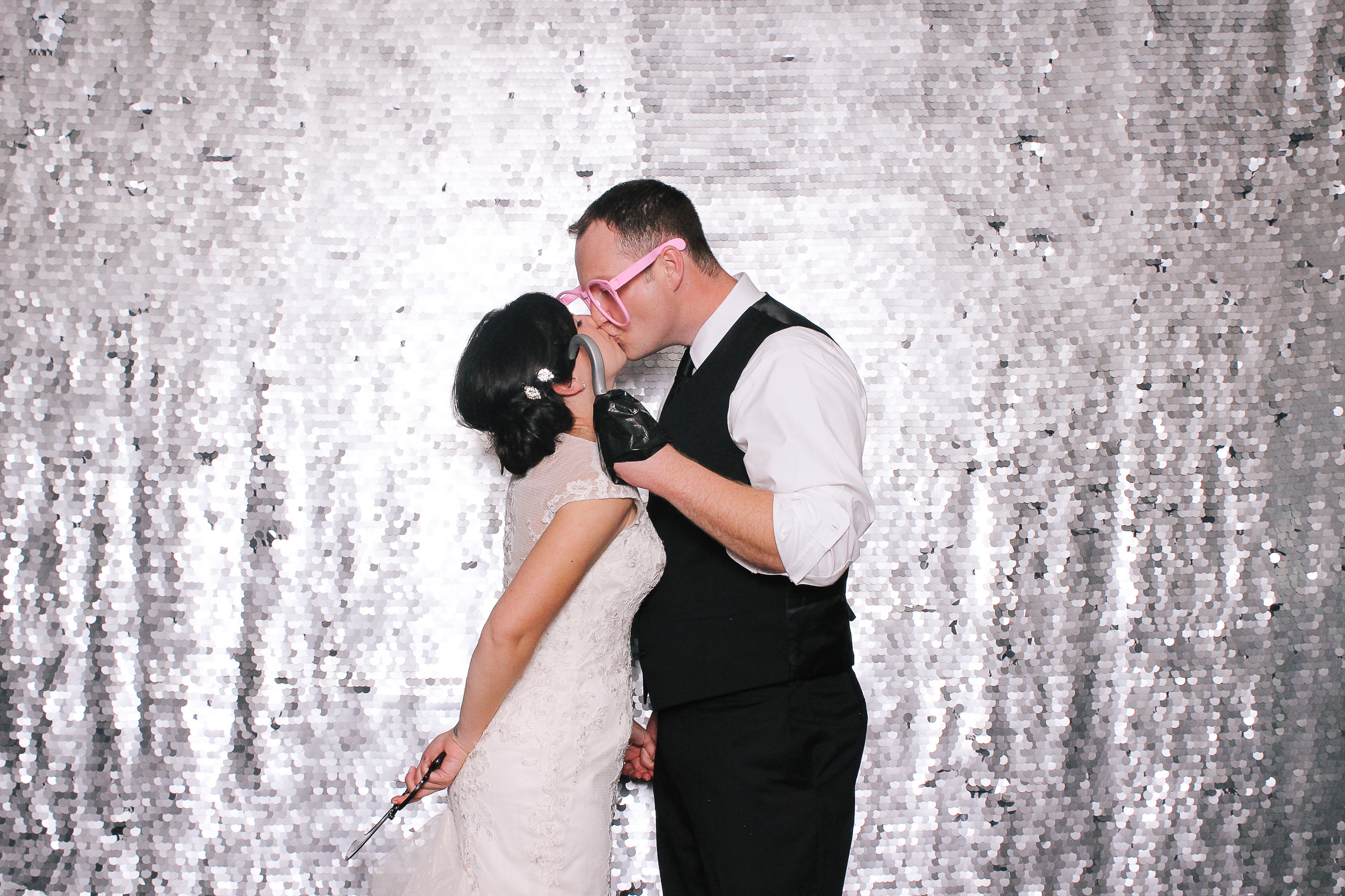 00158-100th Bomb Group Phtoobooth in Cleveland Too Much Awesomeness-20151107.jpg