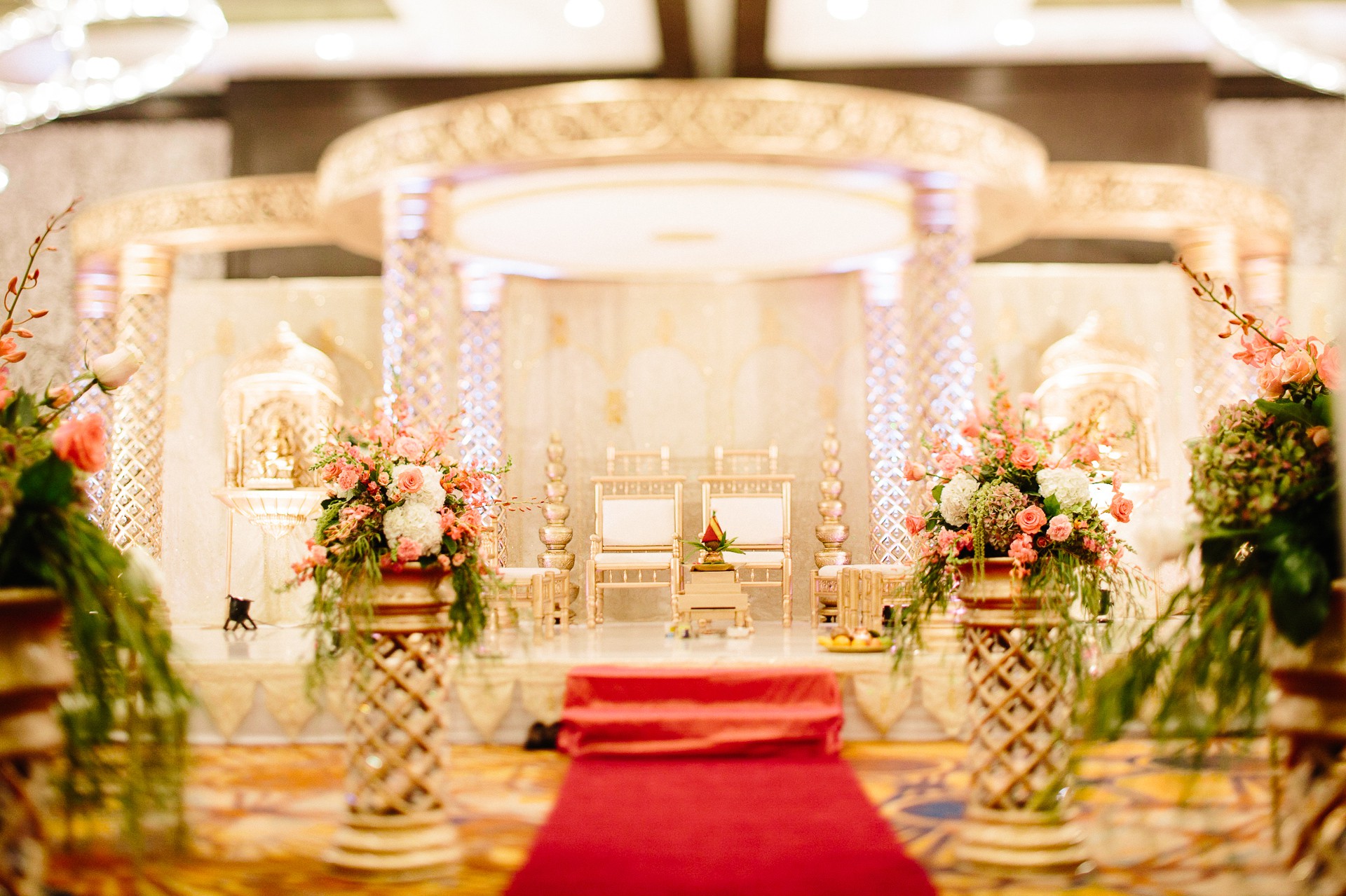 Indian Wedding Photographer in Cleveland at the Westin Hotel 41.jpg