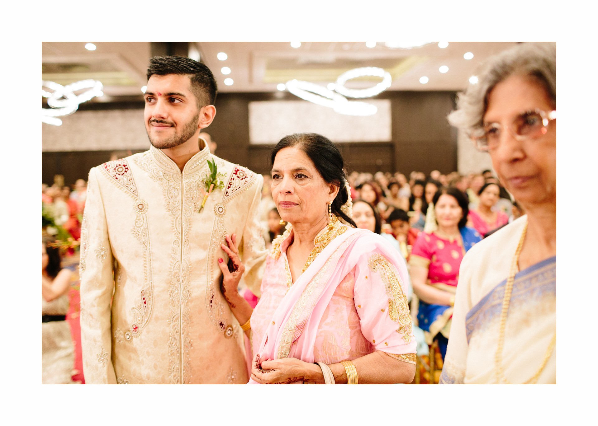 Indian Wedding Photographer in Cleveland at the Westin Hotel 51.jpg