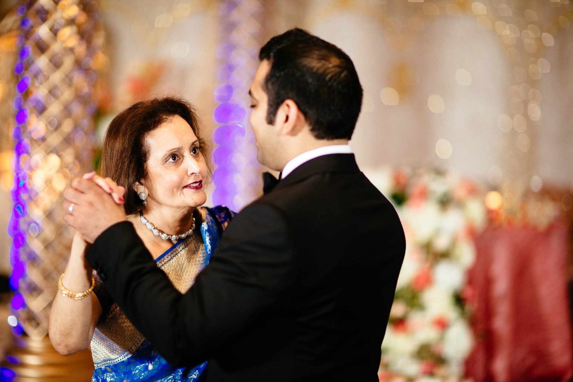 Indian Wedding Photographer in Cleveland at the Westin Hotel 119.jpg