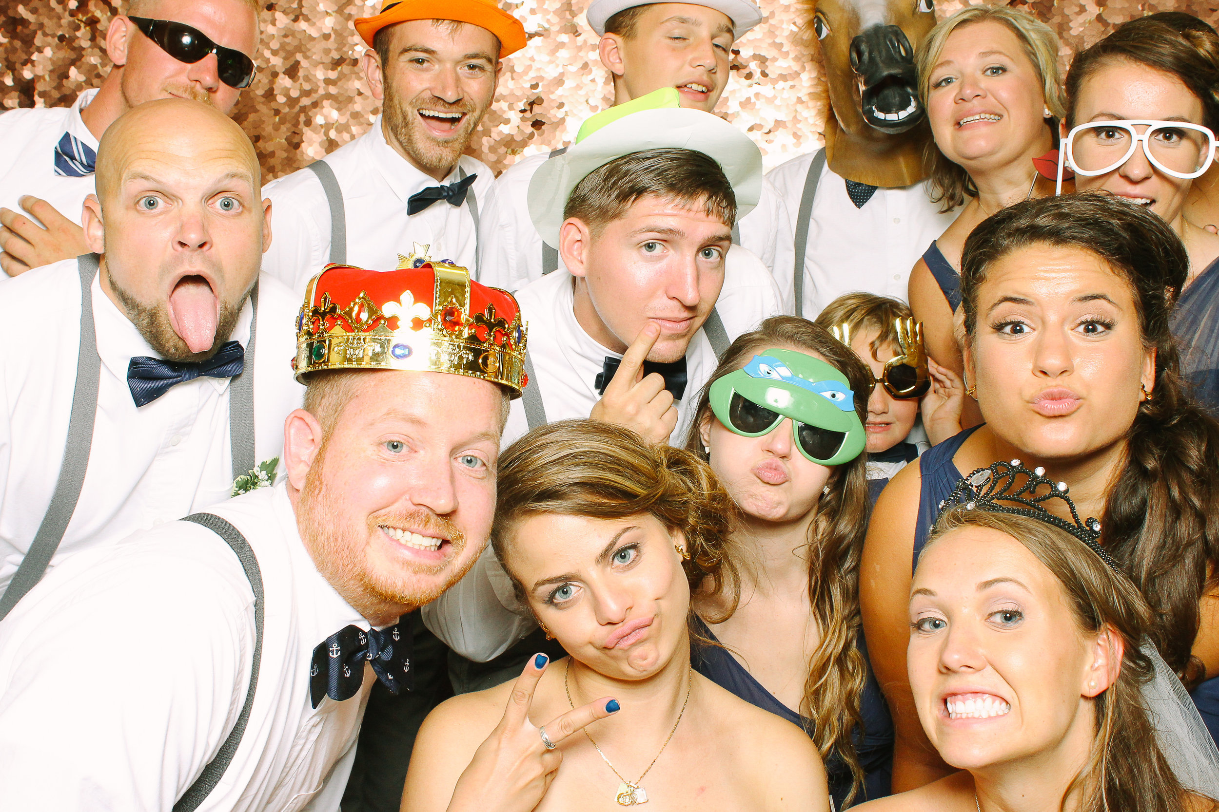 00054-Best Cleveland Photobooth Company-20160806.jpg