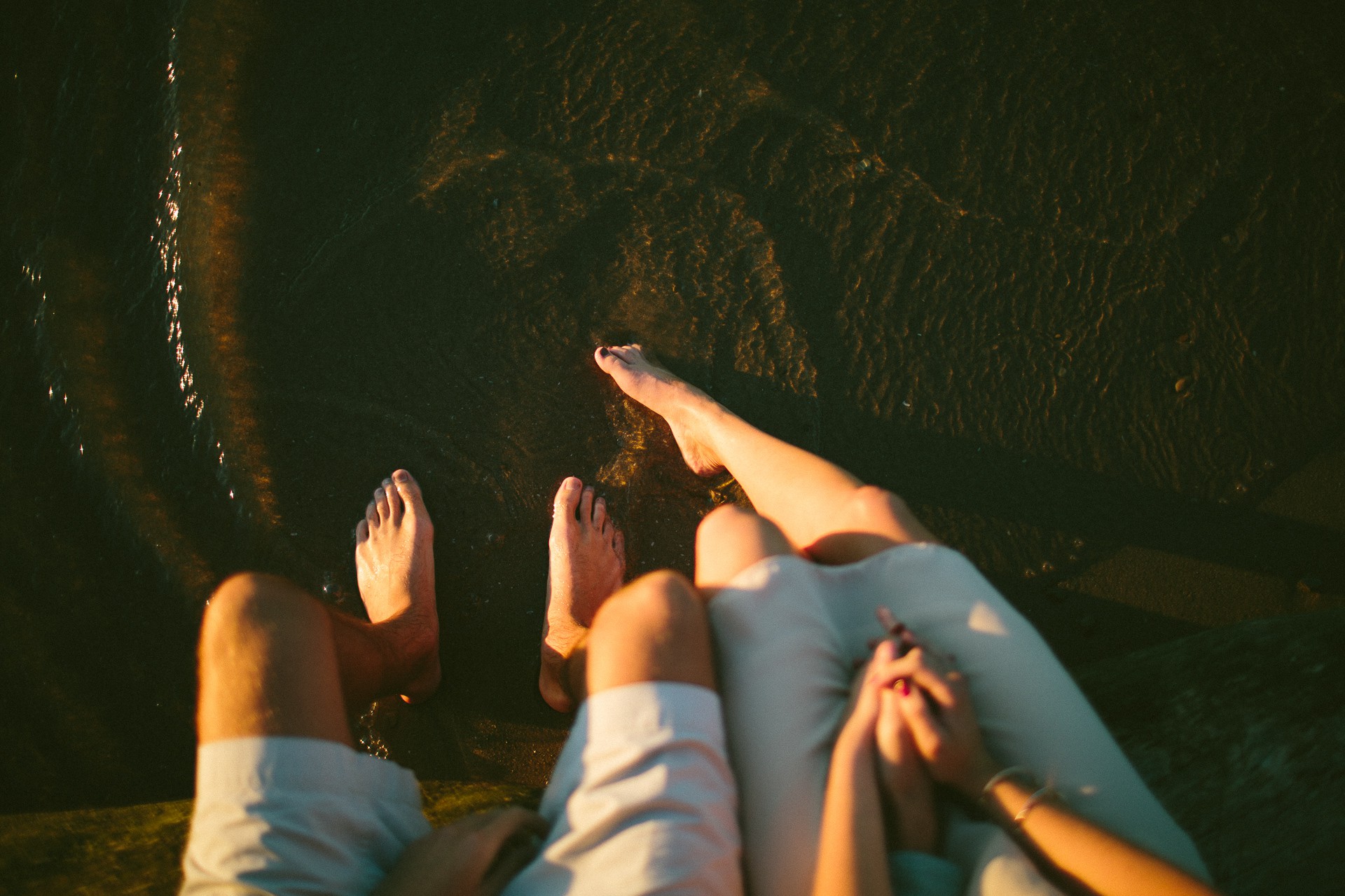 Lake Erie Cleveland Wedding and Engagement Photographer 14.jpg