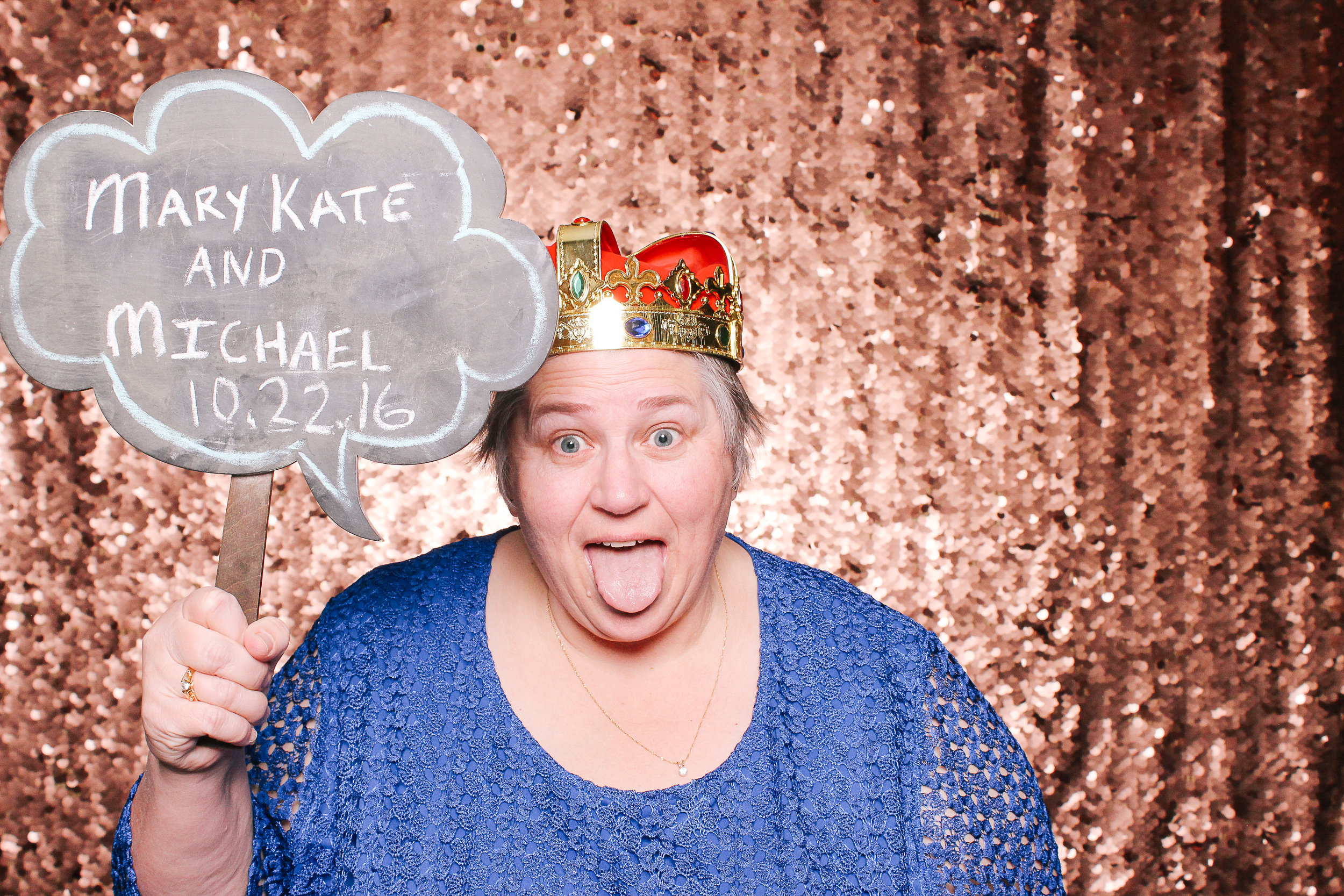 00039-Cleveland Wedding Photographer Photobooth at The 9 Hotel-20161022.jpg