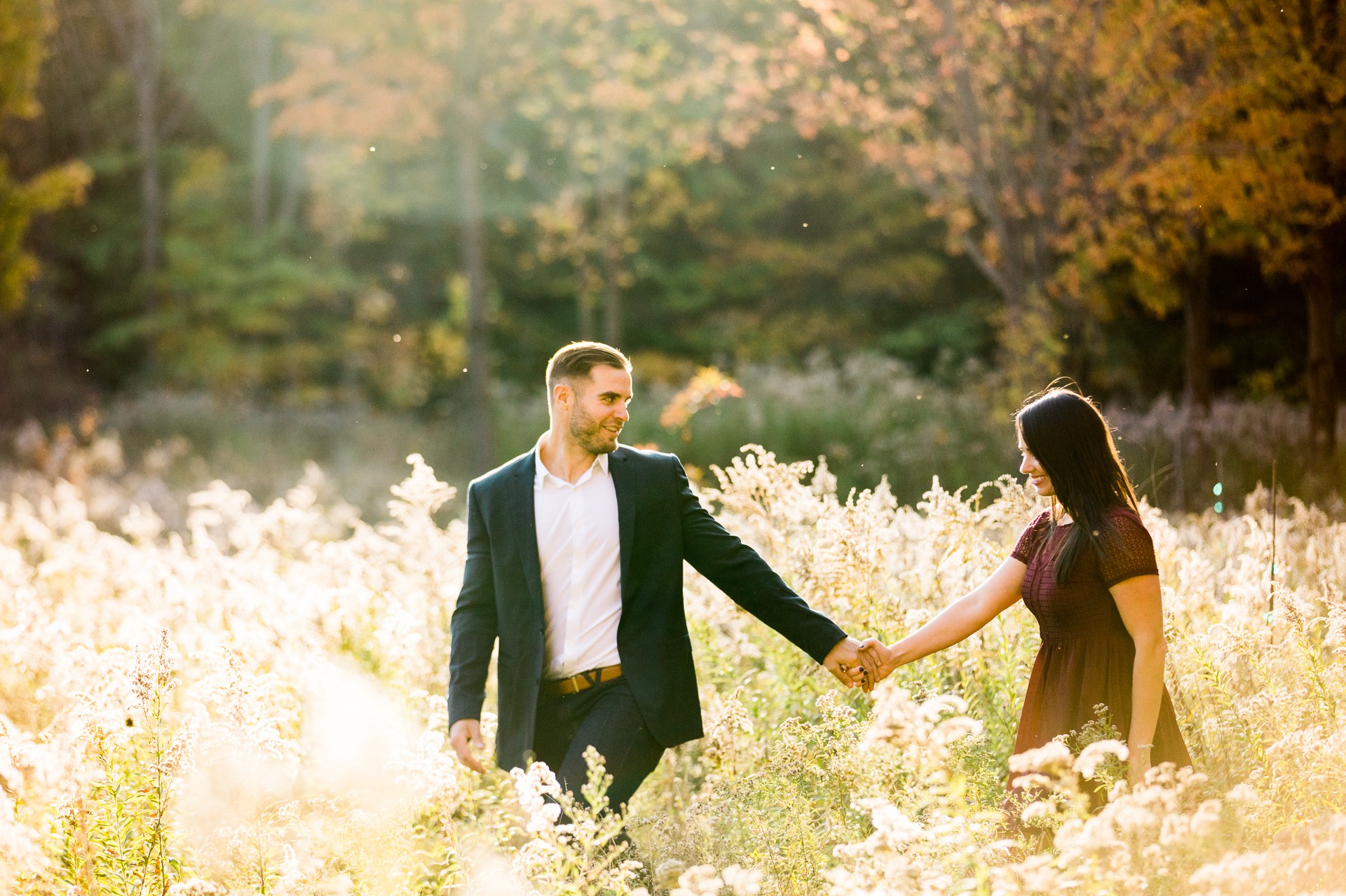 Cleveland Fall Engagement Photos at Patterson Fruit Farm 1.jpg