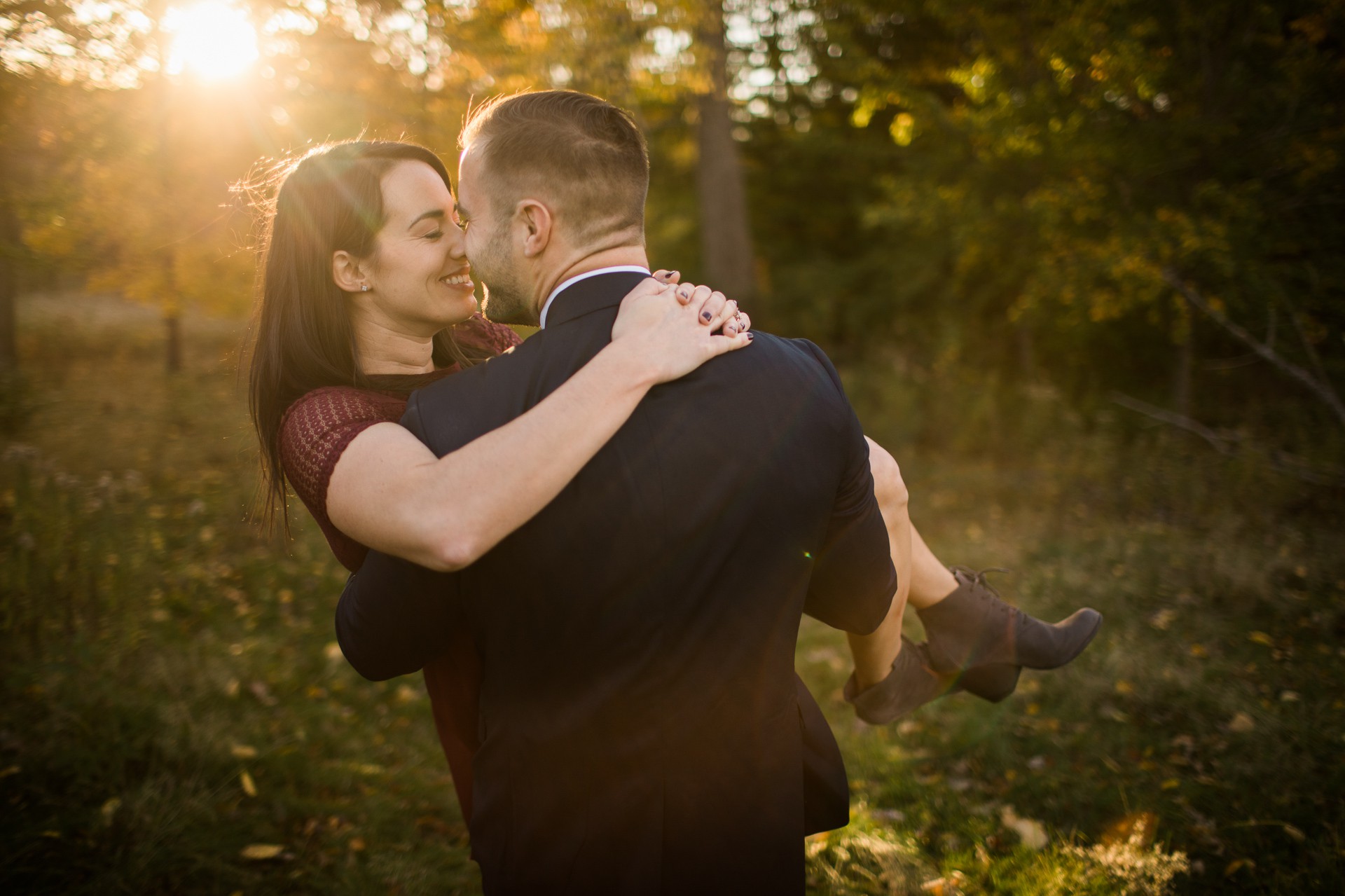 Cleveland Fall Engagement Photos at Patterson Fruit Farm 10.jpg