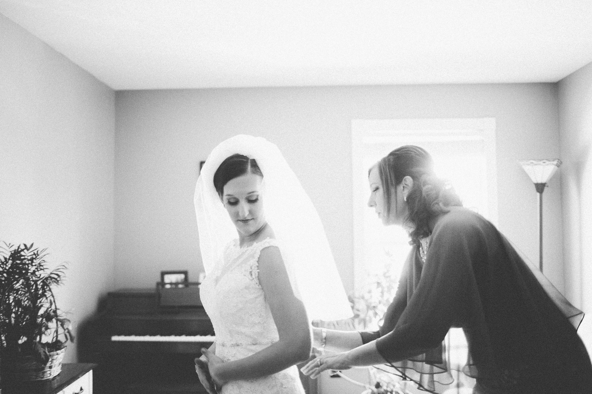 St Basil Wedding Photographer in Brecksville 3.jpg