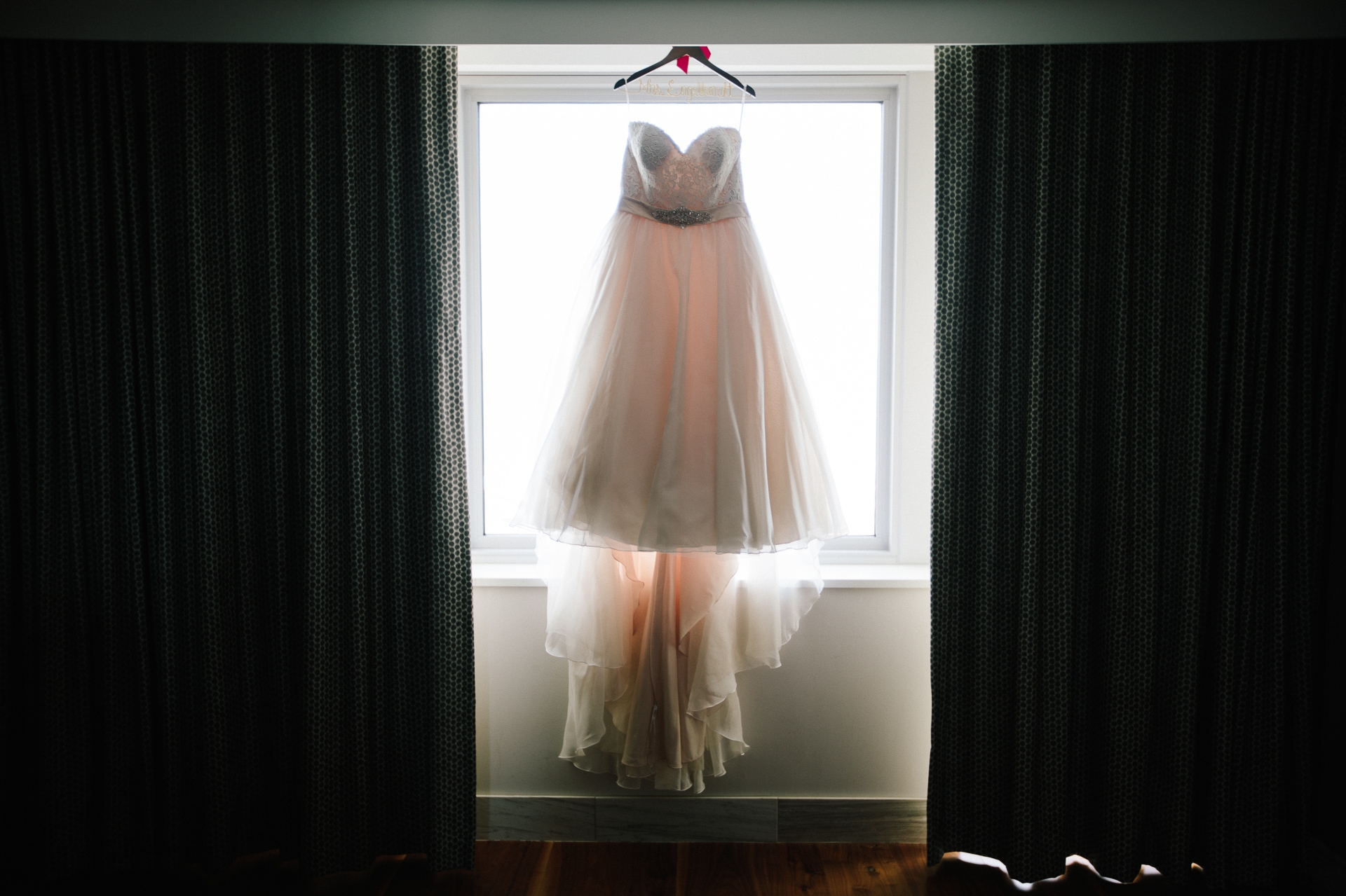 Cleveland City Hall Rotunda Wedding Photographer in Cleveland 5.jpg