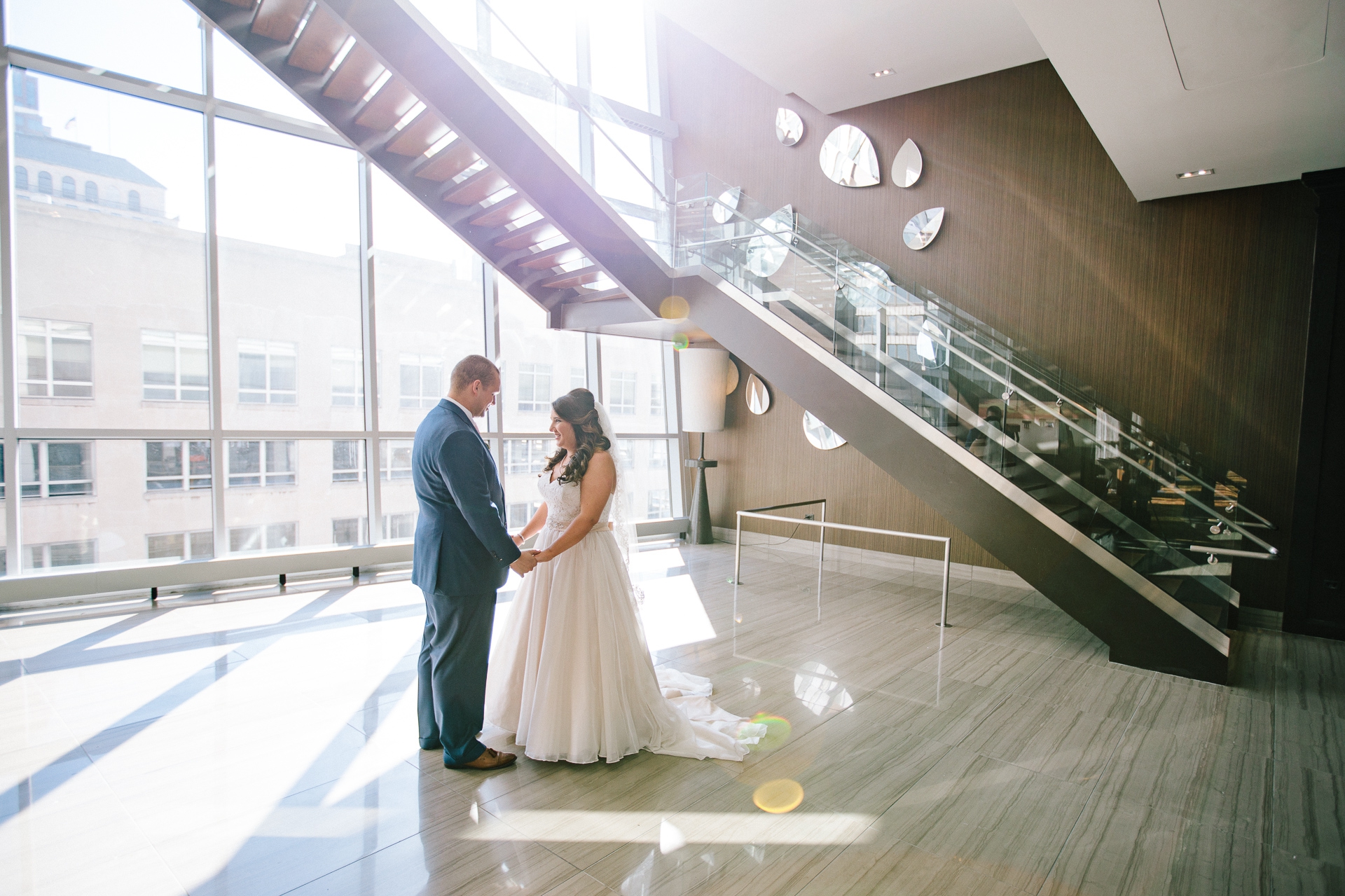 Cleveland City Hall Rotunda Wedding Photographer in Cleveland 17.jpg