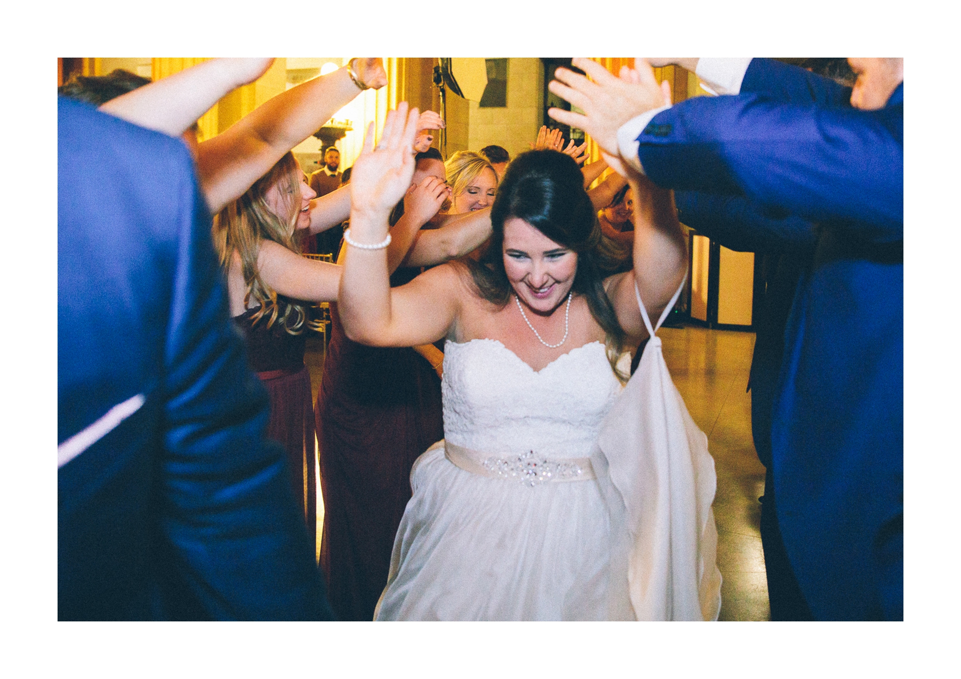 Cleveland City Hall Rotunda Wedding Photographer in Cleveland 67.jpg