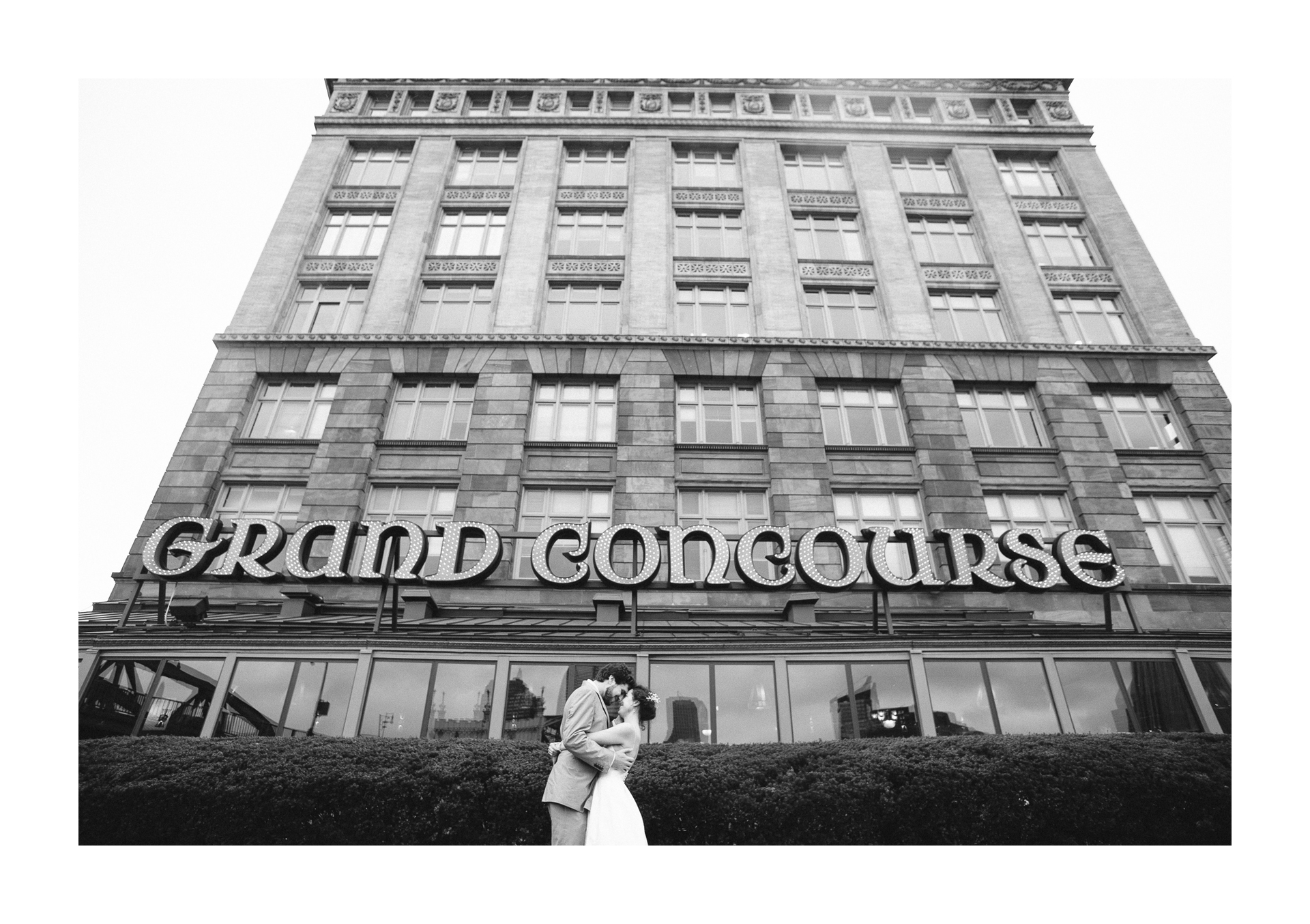 Grand Concourse Wedding Photographer in Pittsburgh 43.jpg