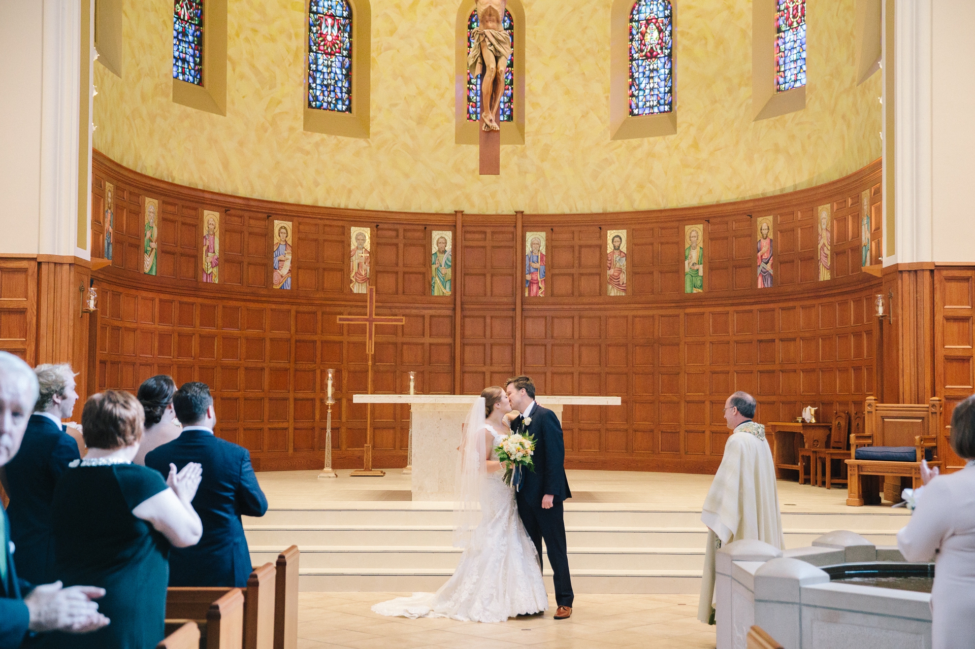 Cleveland Wedding Photographer at St. Christophers in Rocky River 22.jpg