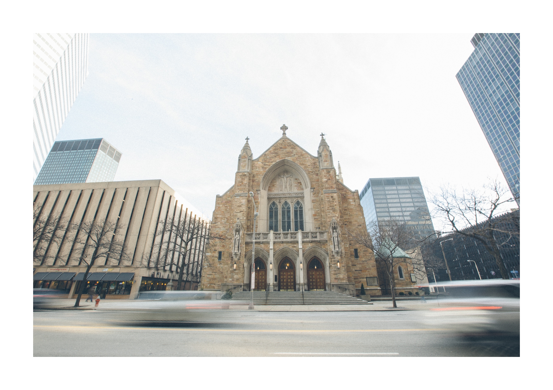 Cathedral of St John Wedding Photographers in Cleveland 2.jpg