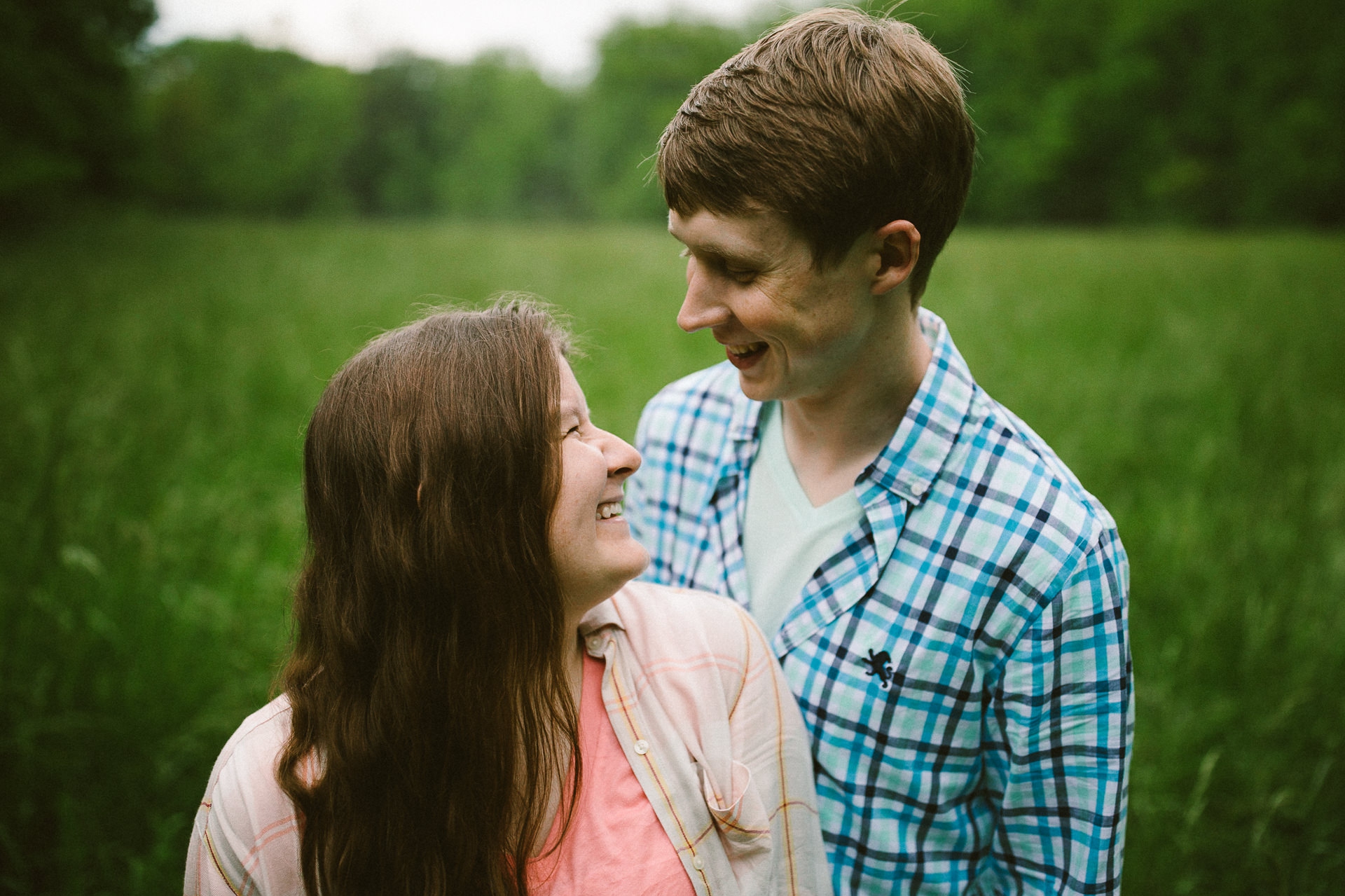 Cleveland Engagement Photographer 7.jpg