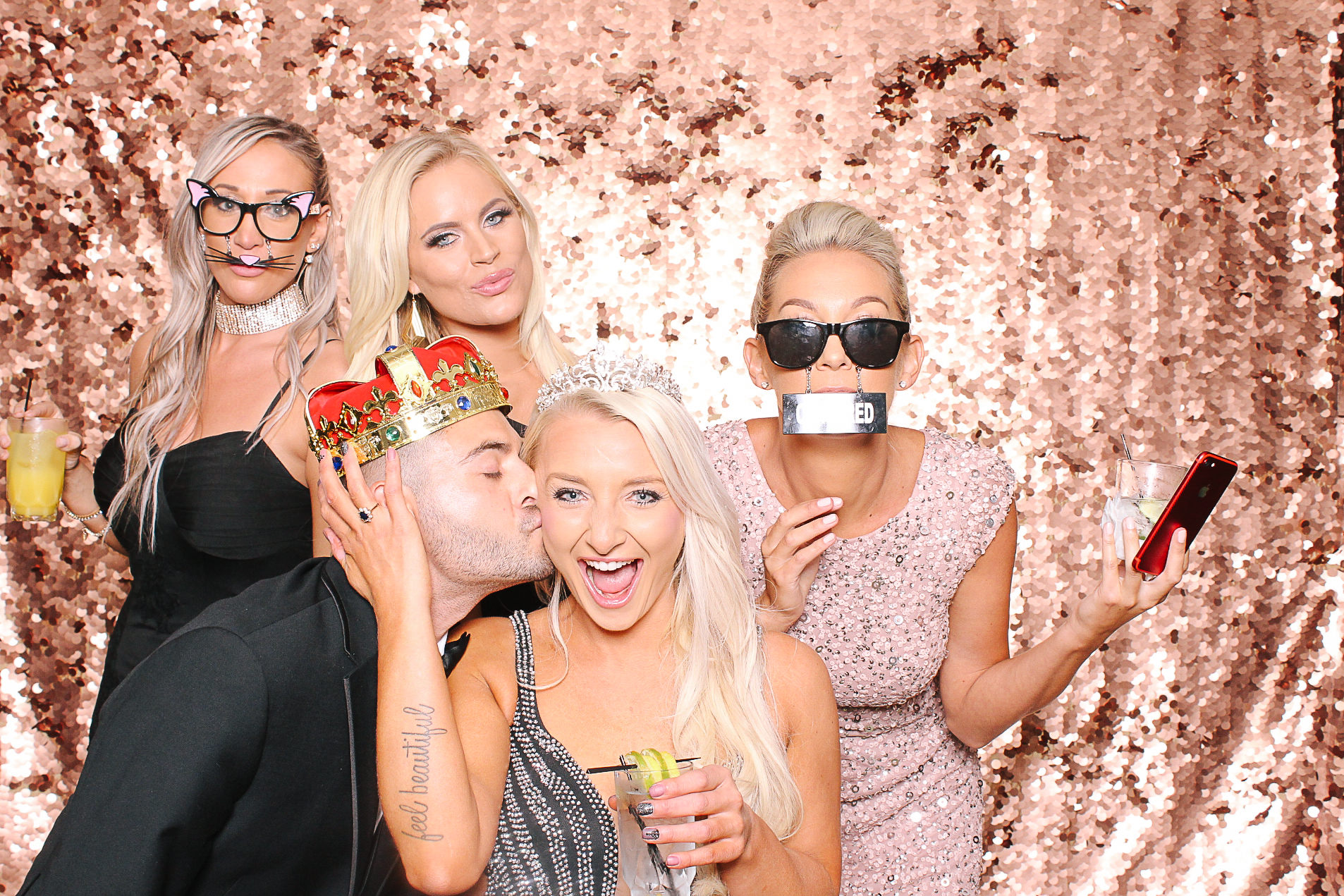 00353 Dajana and Phil Taylor Wedding Photos photobooth by too much awesomeness.jpg