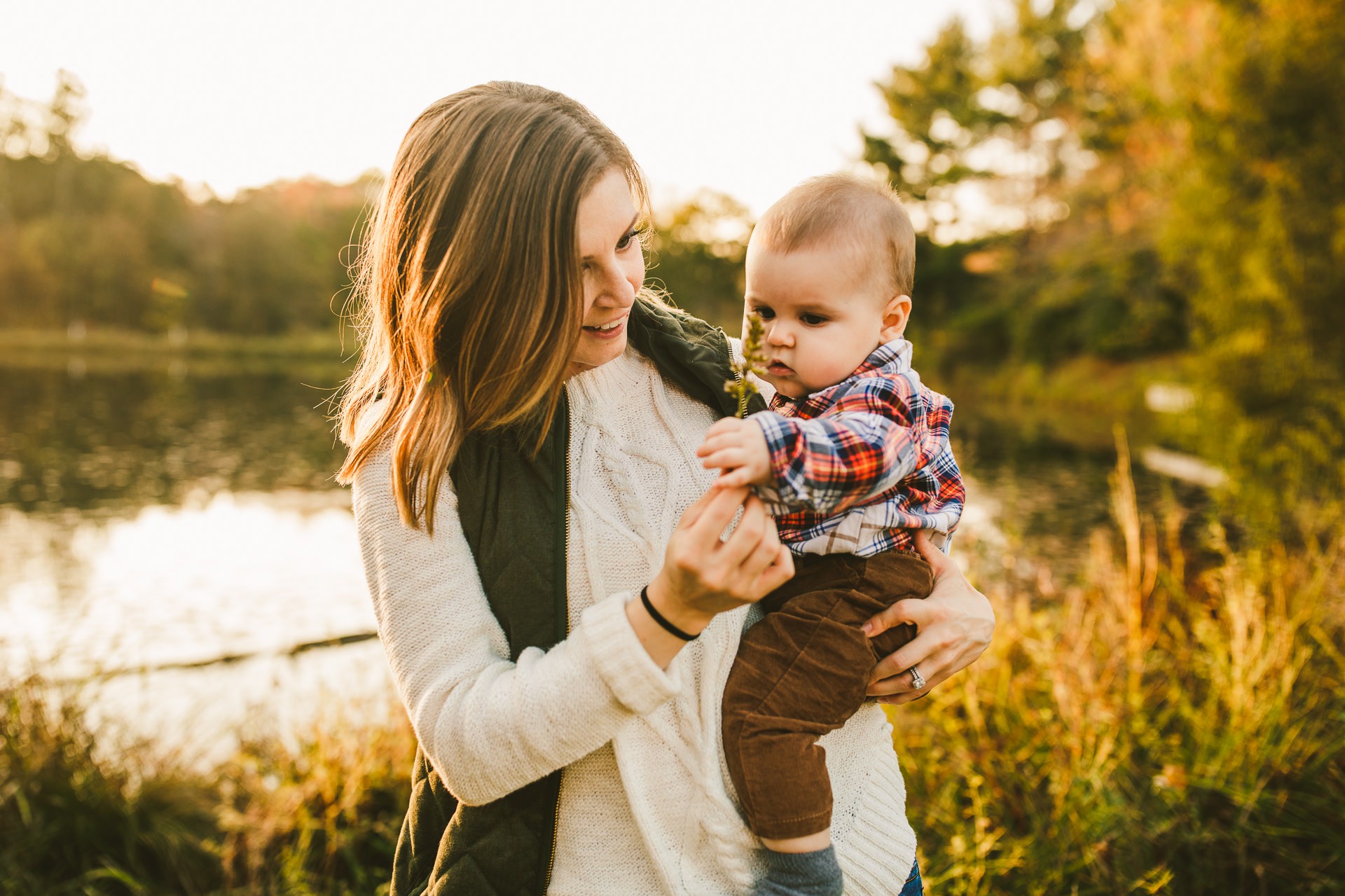 Patterson Fruit Farm Fall Family Photos 14.jpg