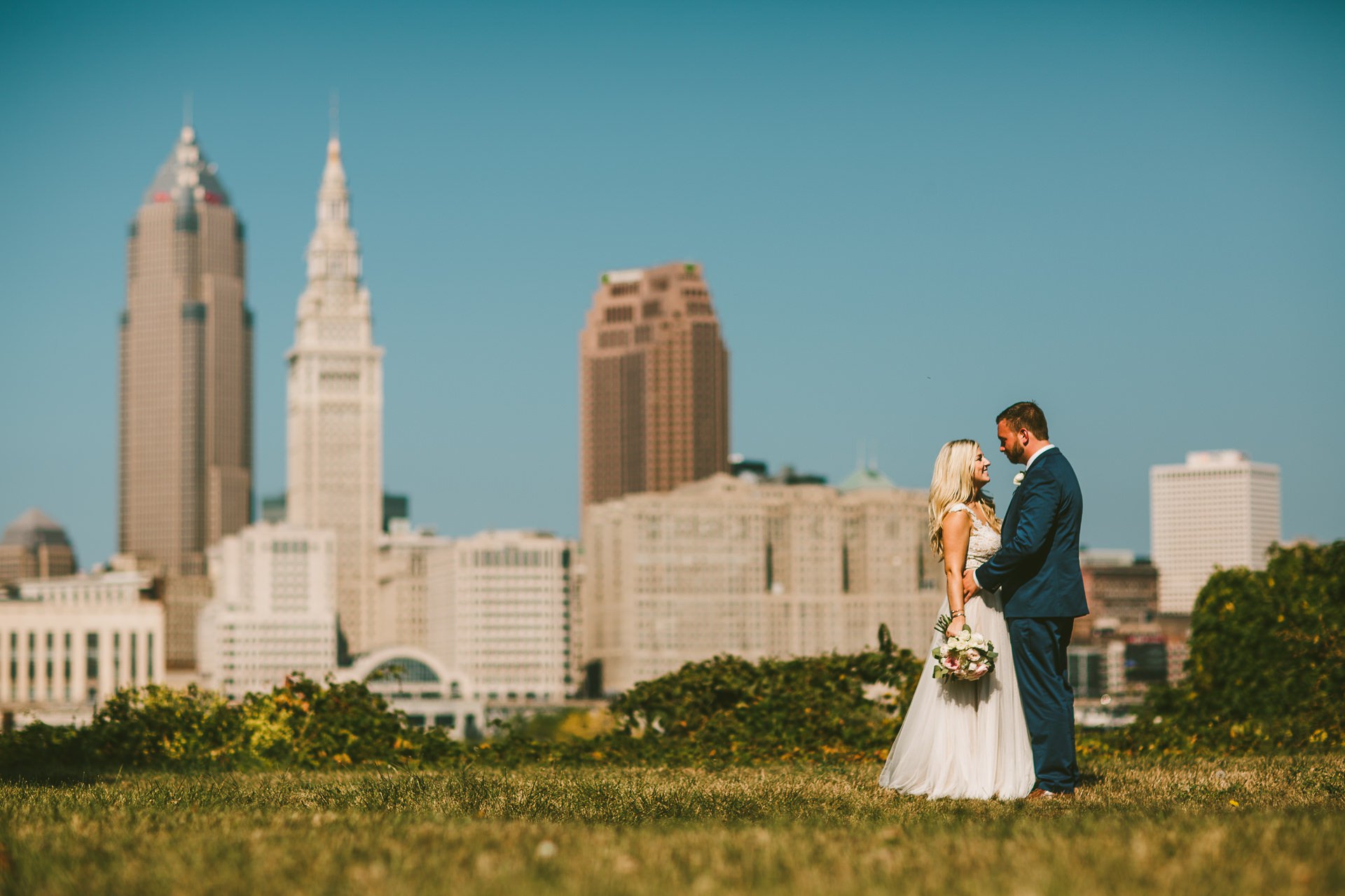 Market Square at Crocker Park Wedding Photos in Westlake 27.jpg