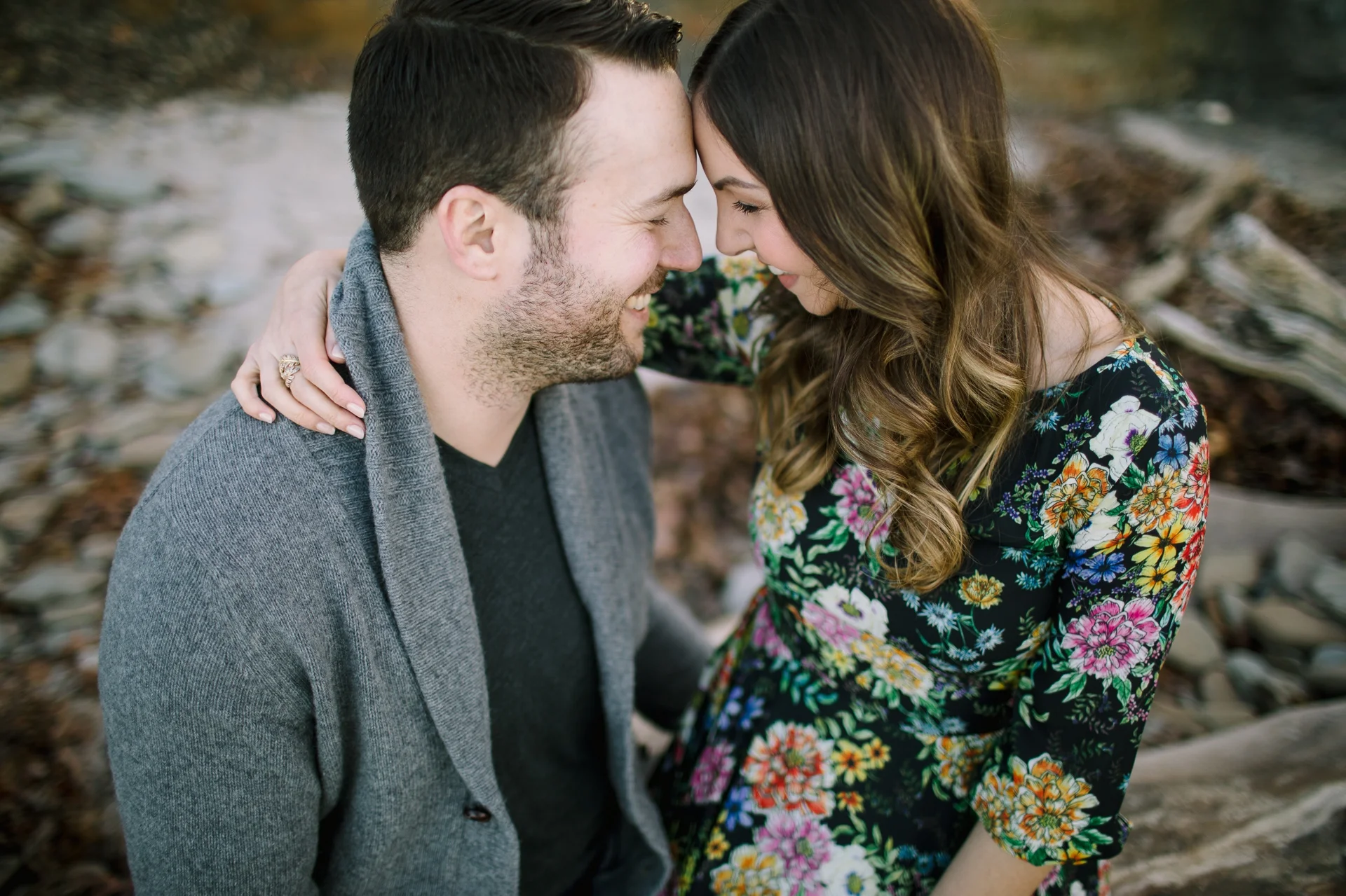 035 Cleveland+Engagement+and+Wedding+Photographer+in+Rocky+River+Ohio+1 - Copy.JPG
