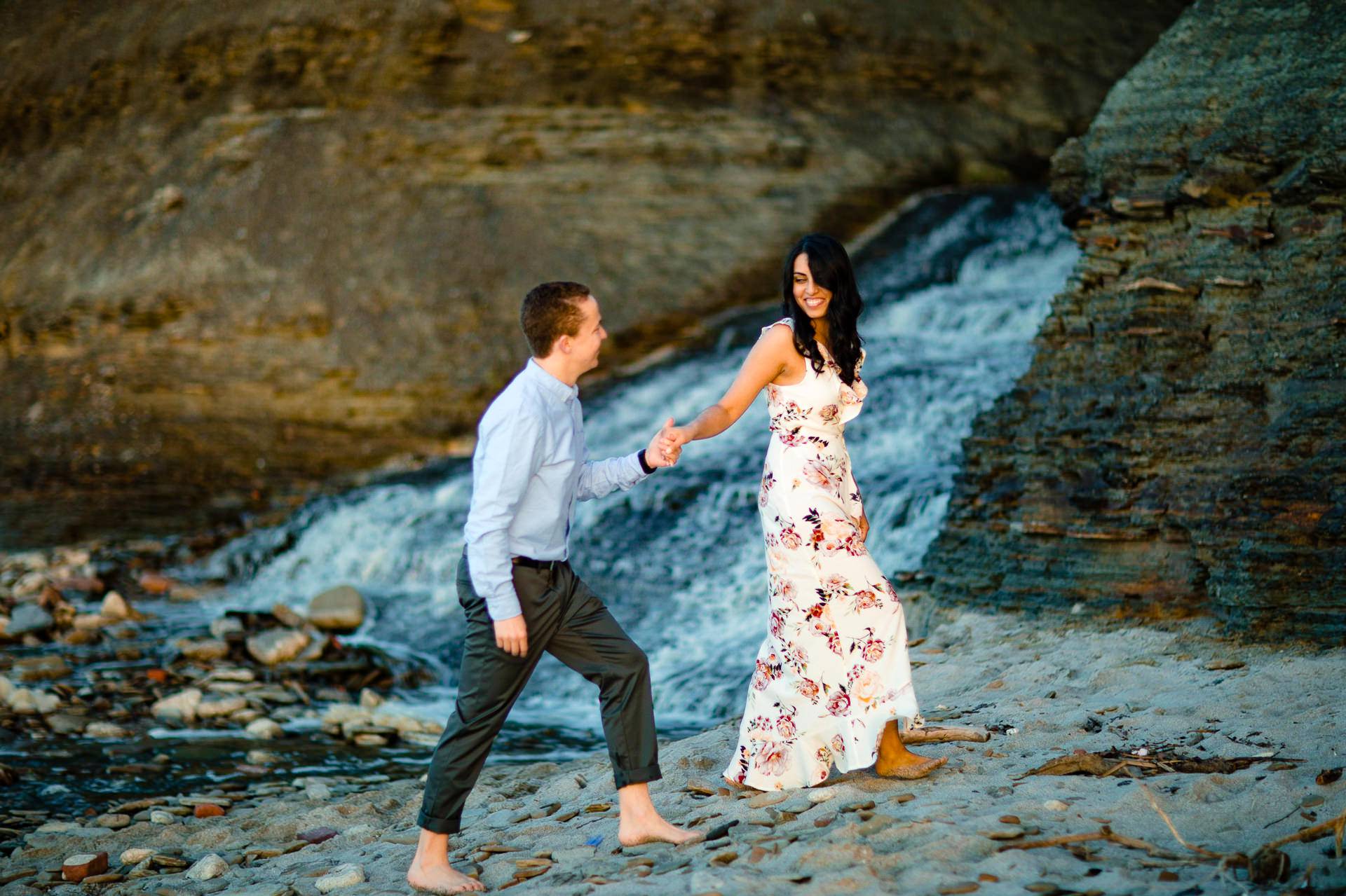 Cleveland Edgewater Beach Engagement Session 23.jpg