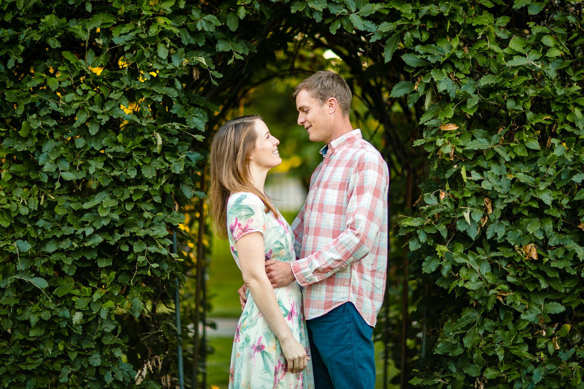 Cleveland Summer Engagement Photographer 17.jpg