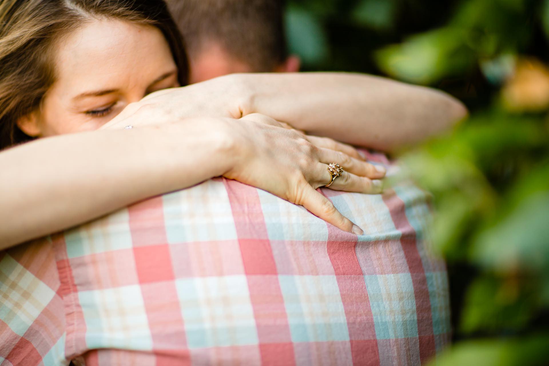 Cleveland Summer Engagement Photographer 20.jpg