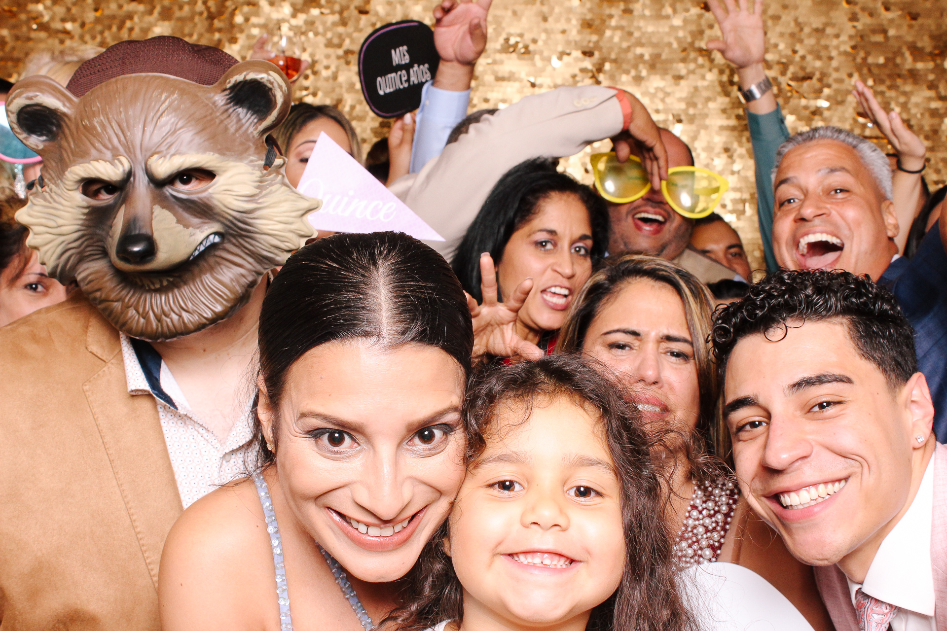 00418 Best Quinceanera Photobooth in Cleveland.jpg