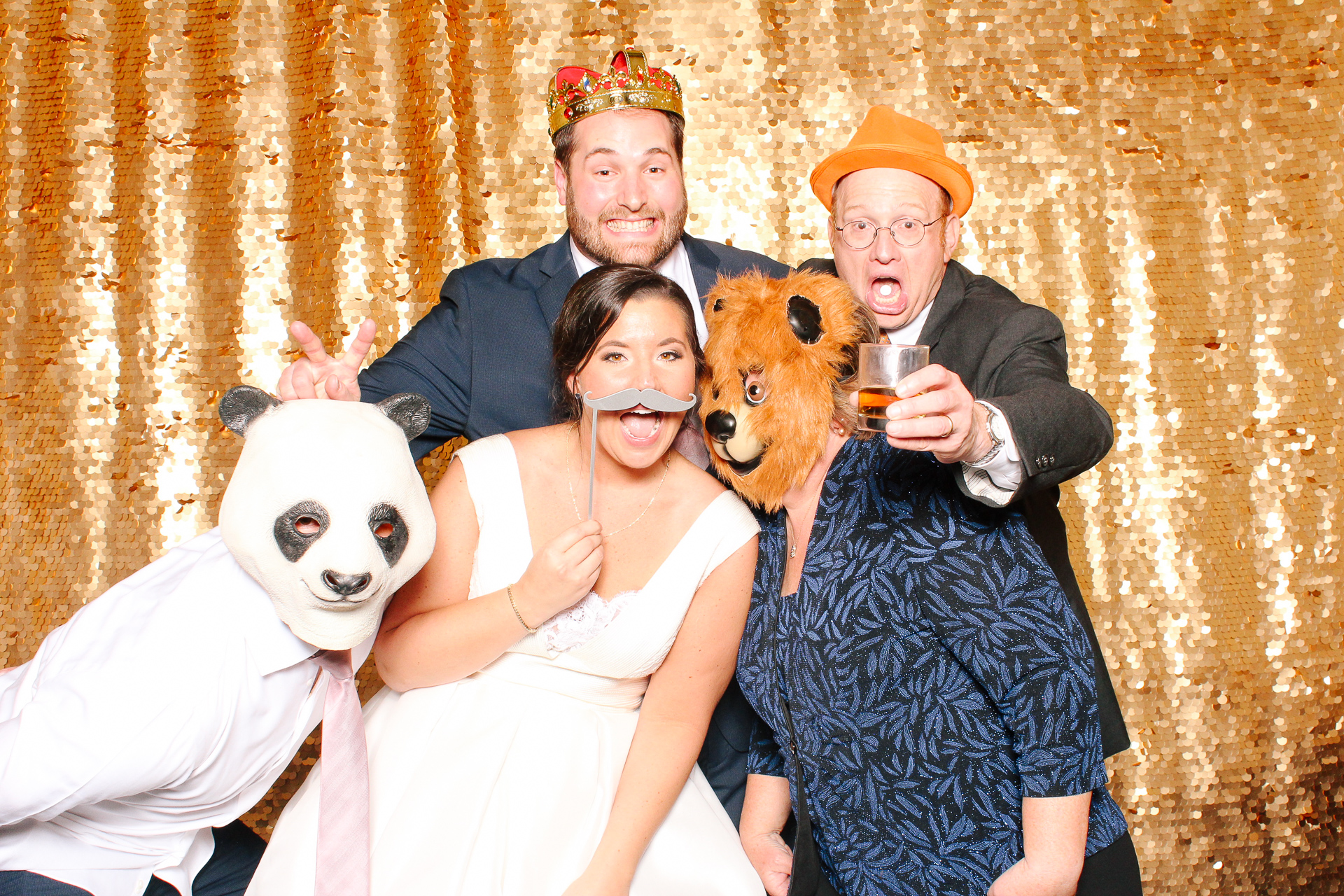 00147 Union Club Wedding Photobooth in Cleveland.jpg