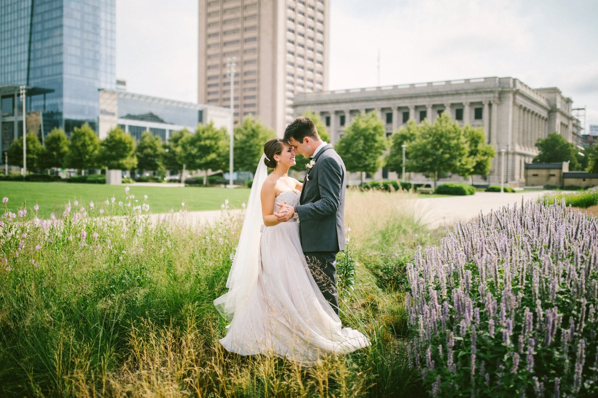 Melanie + Matt // a cleveland wedding at the hyatt arcade