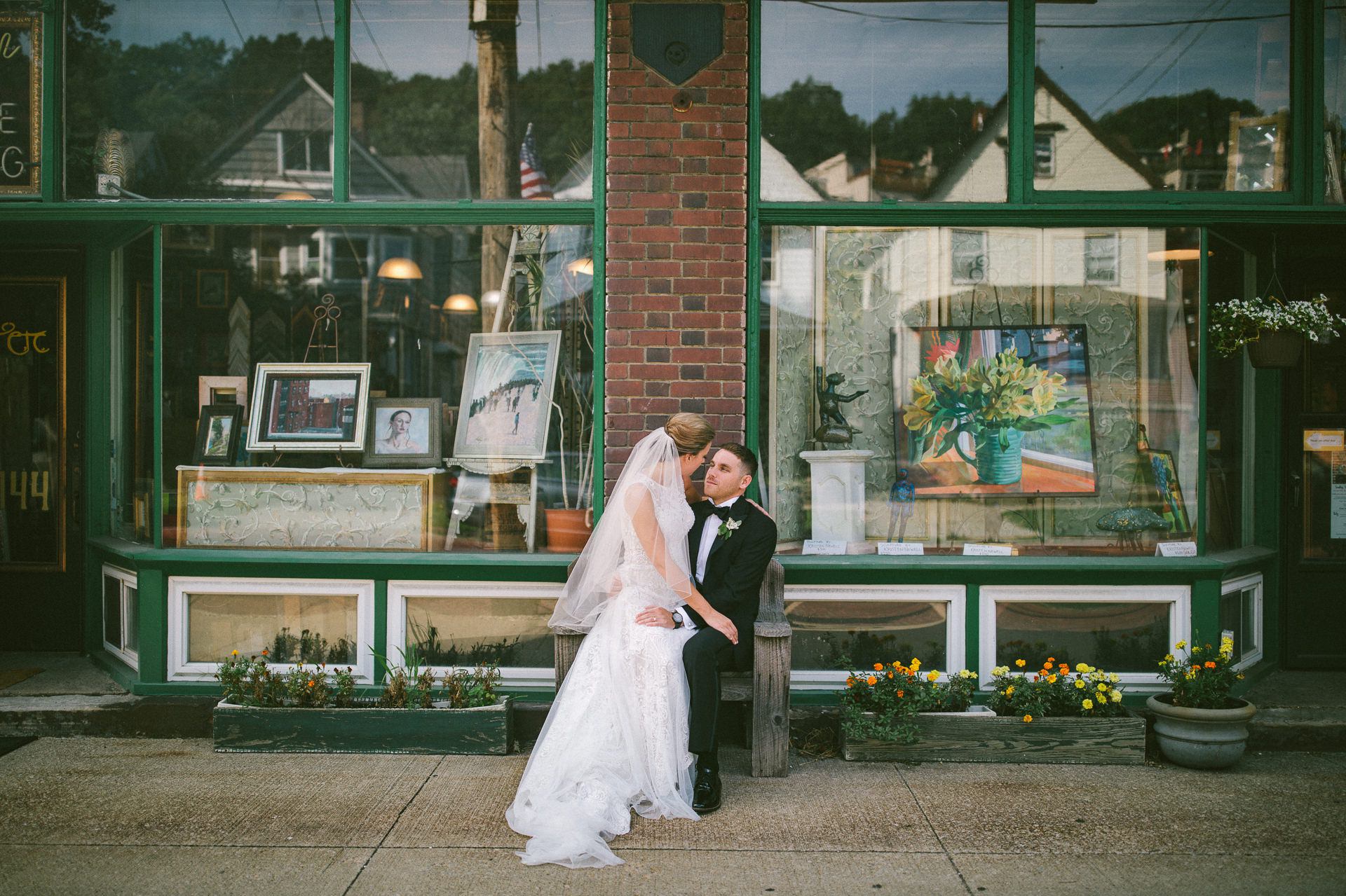 Tudor Arms Cleveland Wedding Photographer 2 7.jpg