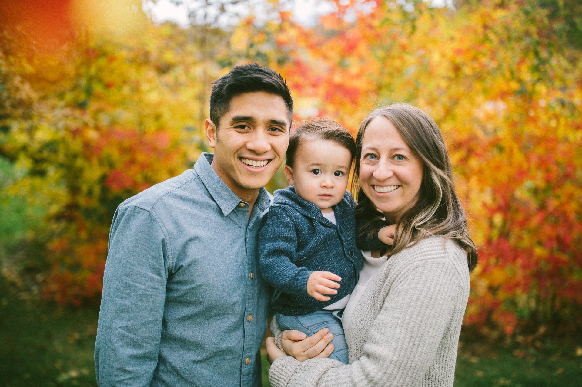 Fall Family Portrait Photographer in Rocky River Ohio 4.jpg