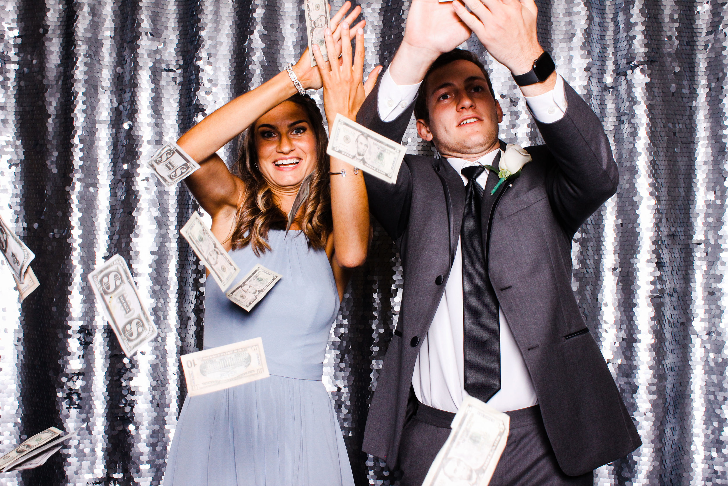 0135 Best Cleveland Photobooth Company.jpg