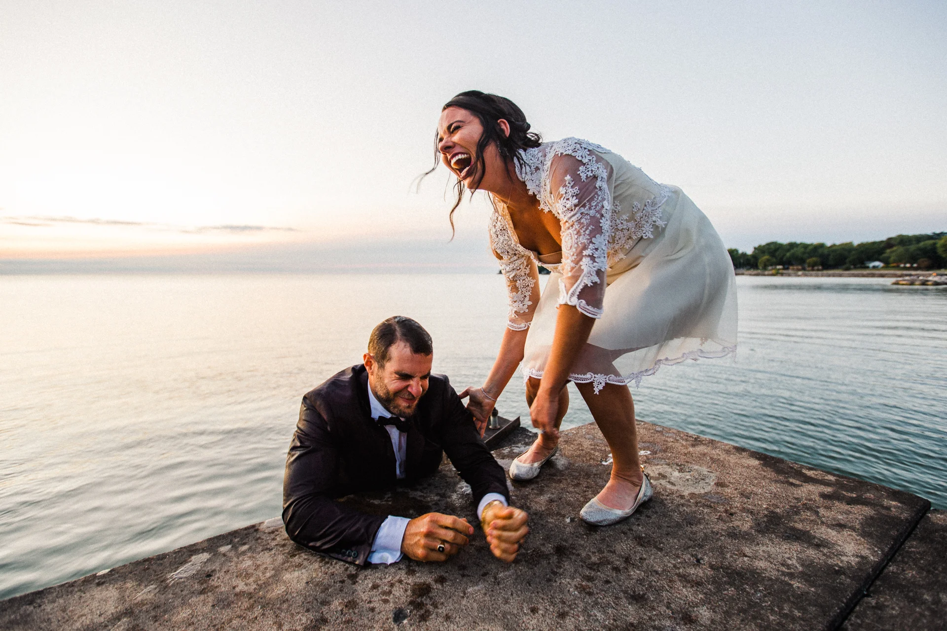 Catwaba Island Club Wedding Photographer in Sandusky.jpg